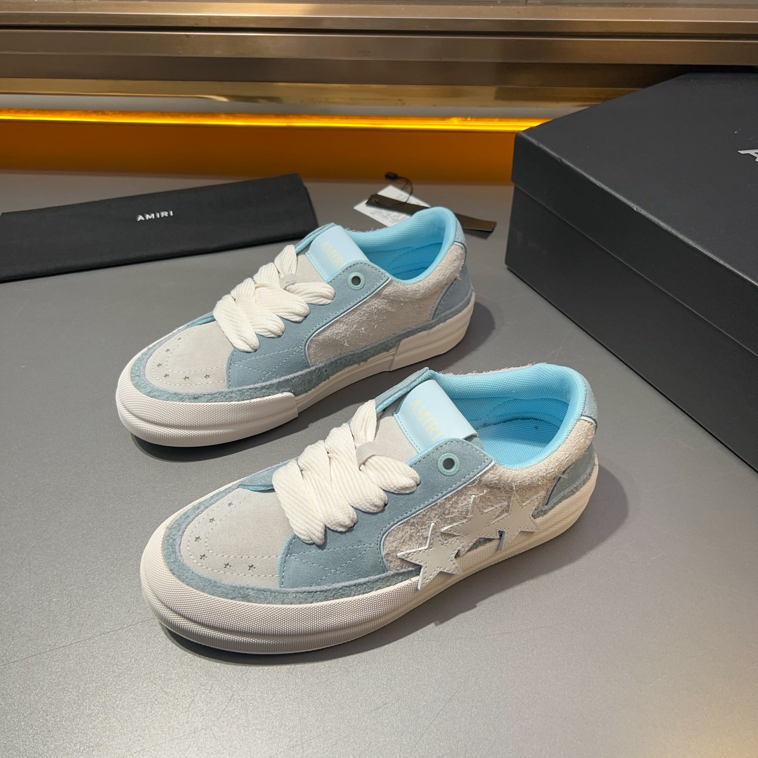 2Amiri zapatos de hueso nuevo color a juego zapatos deportivos casuales de bajo tablero, modelos de 