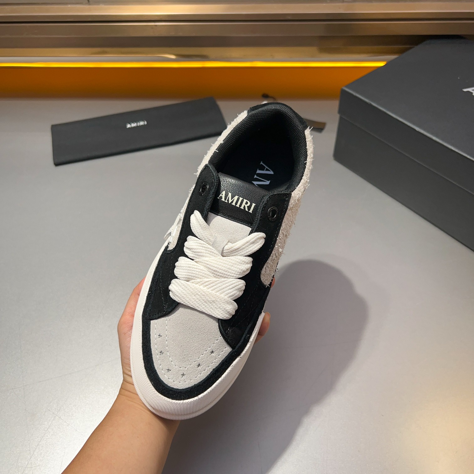 2Amiri zapatos de hueso nuevo color a juego zapatos deportivos casuales de bajo tablero, modelos de 