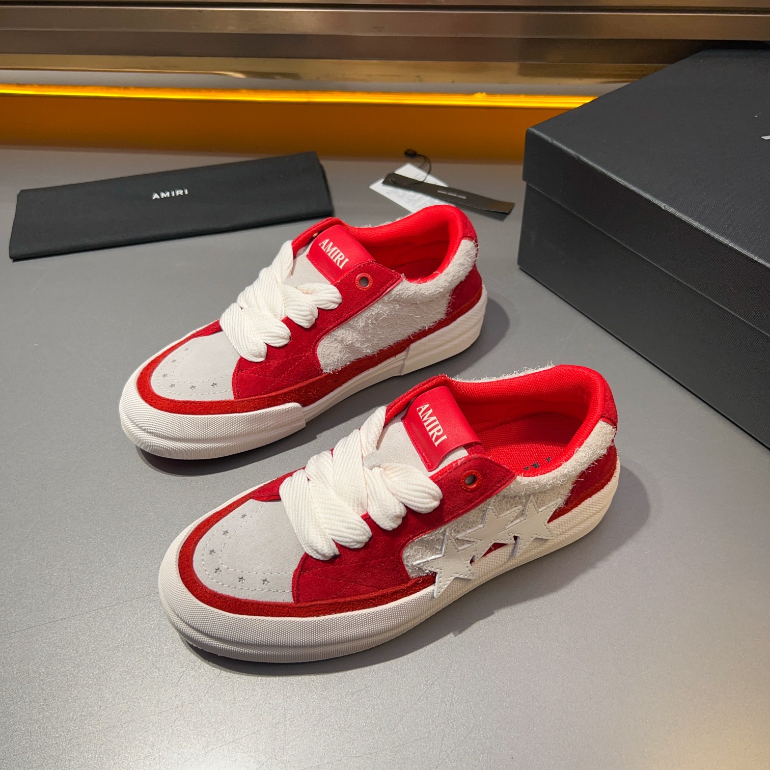 2Amiri zapatos de hueso nuevo color a juego zapatos deportivos casuales de bajo tablero, modelos de 