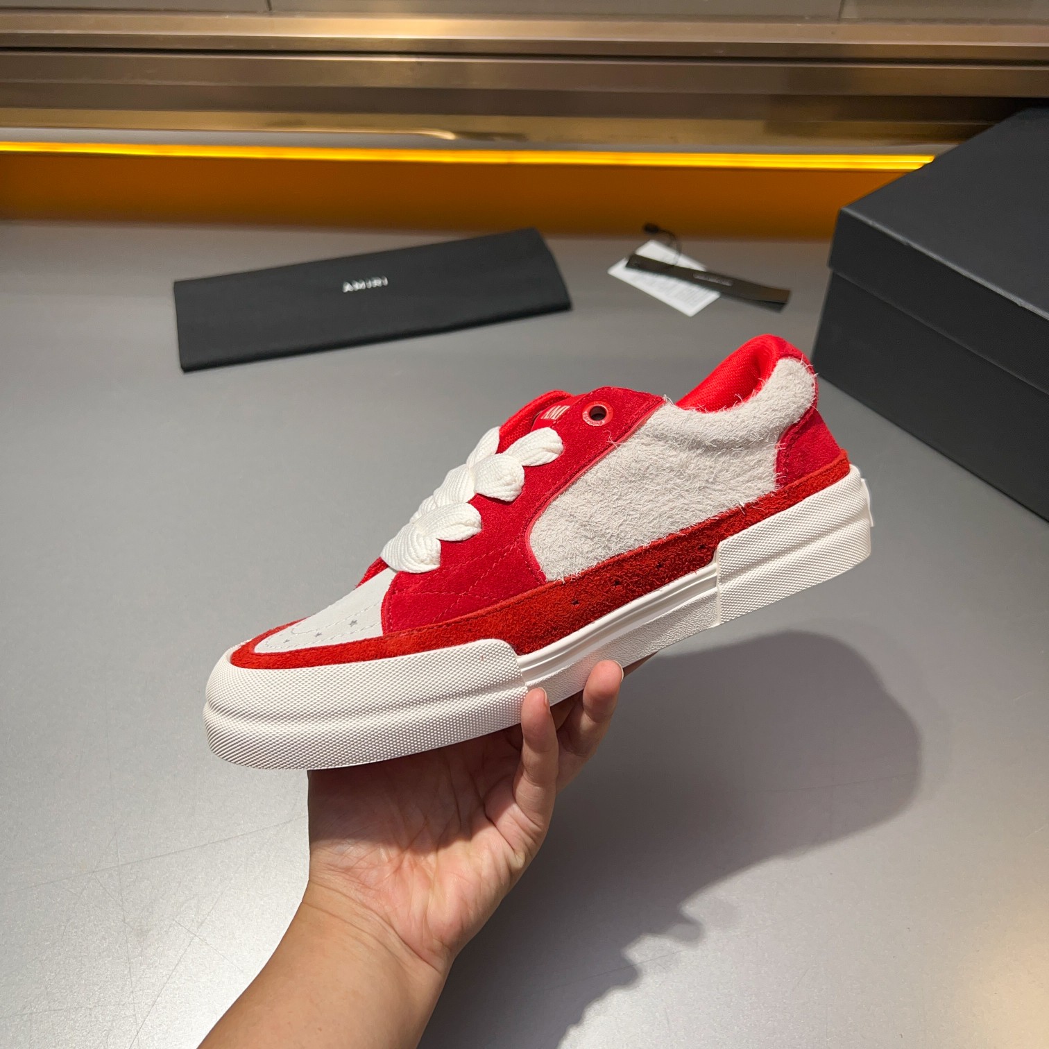 2Amiri zapatos de hueso nuevo color a juego zapatos deportivos casuales de bajo tablero, modelos de 