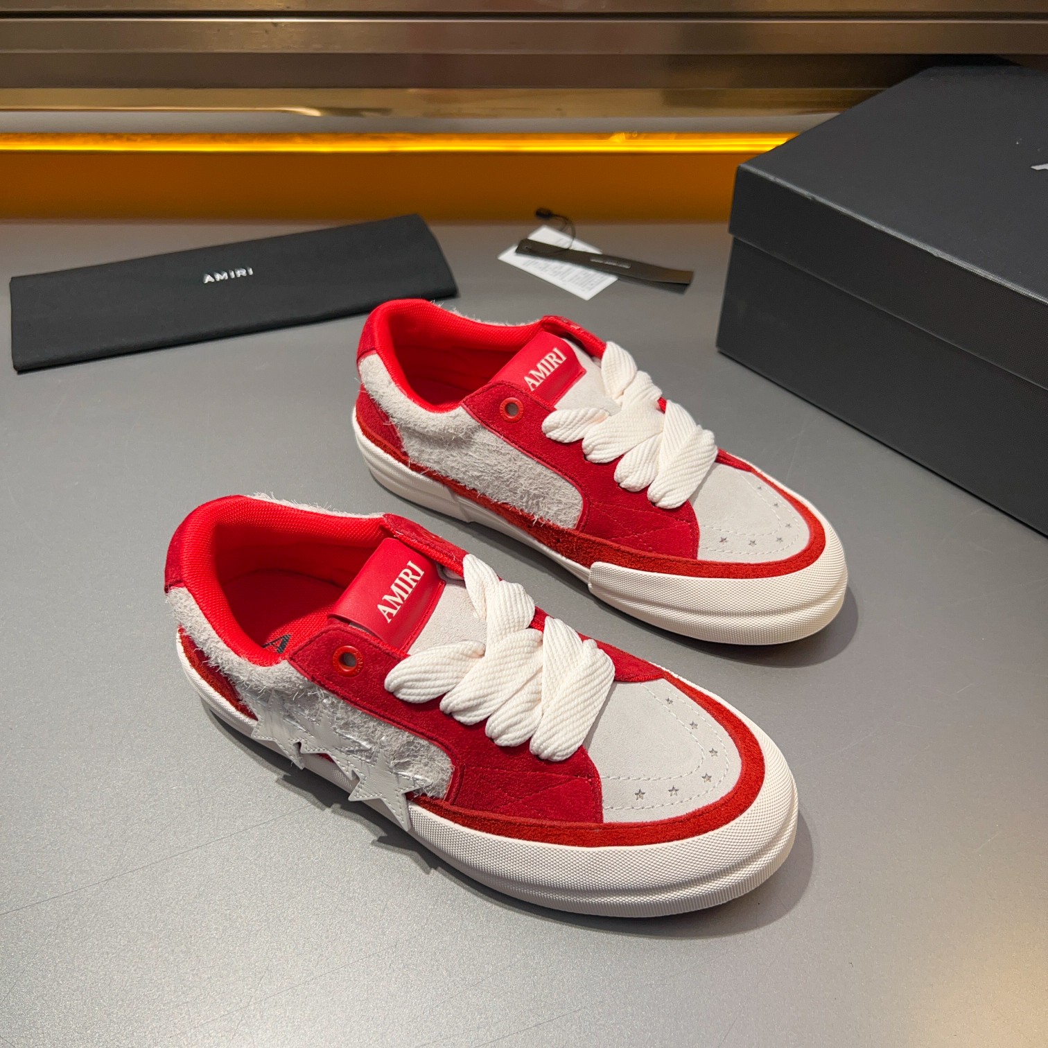 2Amiri zapatos de hueso nuevo color a juego zapatos deportivos casuales de bajo tablero, modelos de 