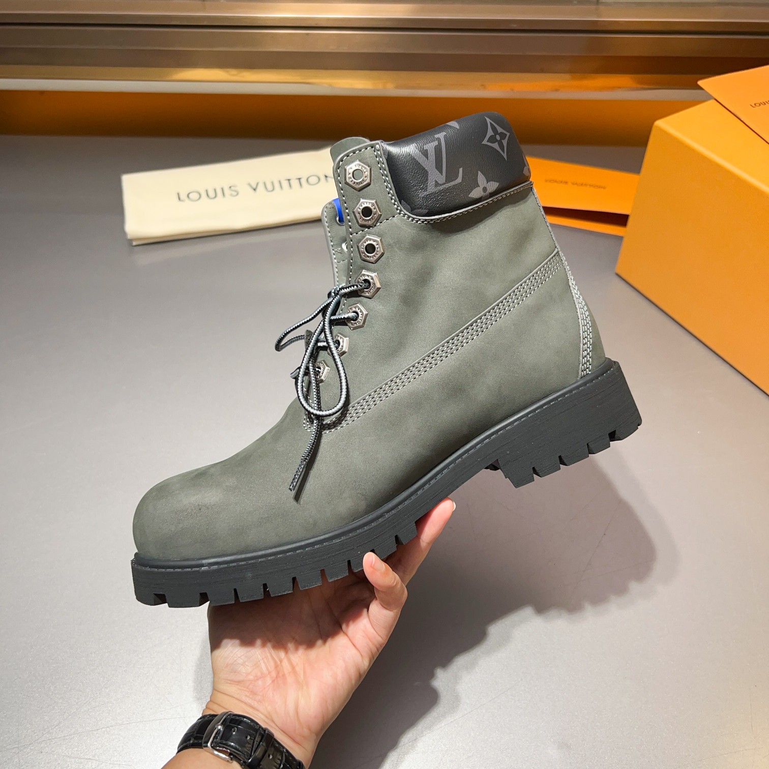 Top LV x Timberland Timberland modelos de marca conjunta botas amarillas pasadas de moda y botas de 