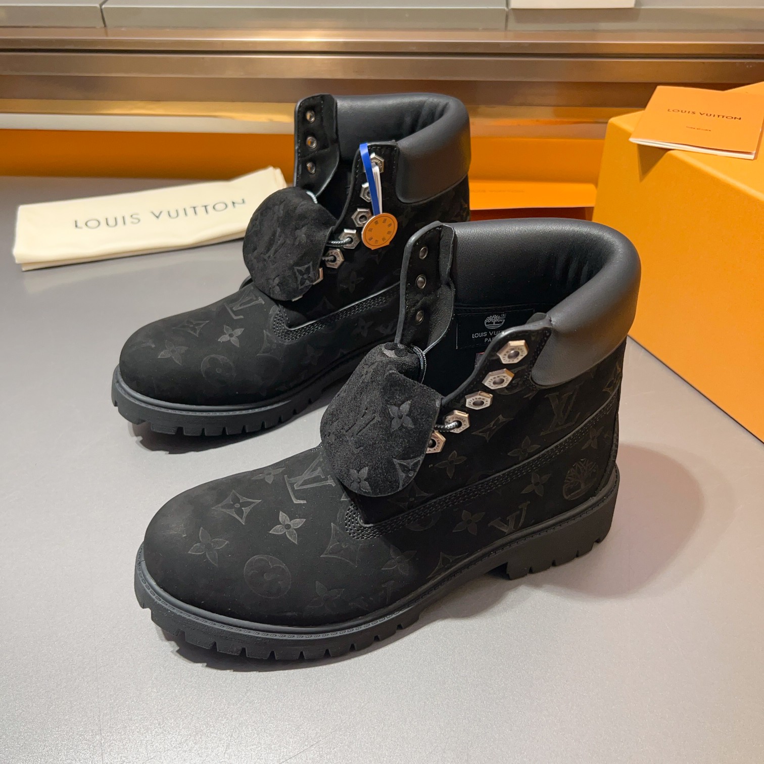 Top LV x Timberland Timberland modelos de marca conjunta botas amarillas pasadas de moda y botas de 