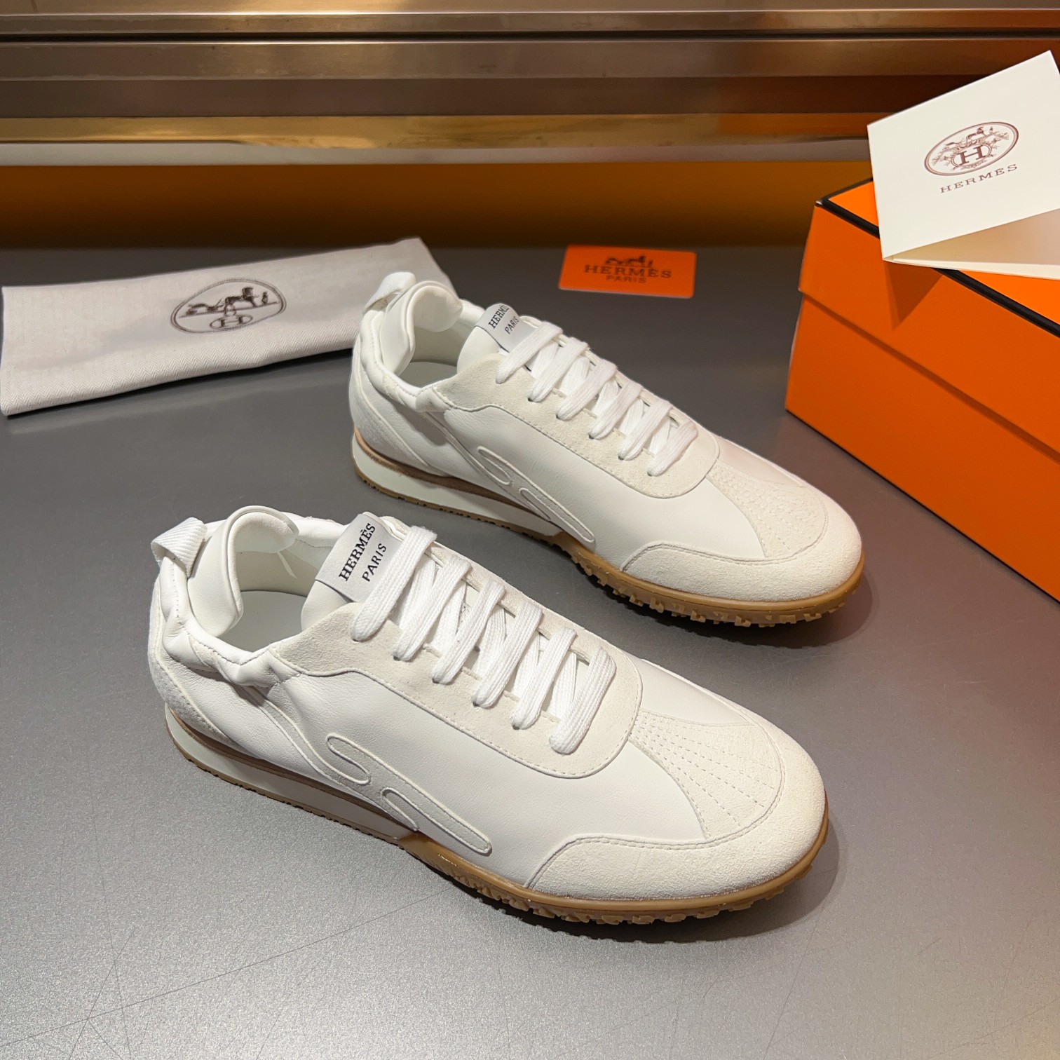 [HERMES] Hermes - Calidad de gama alta Original único - Parte superior: piel de becerro cepillado, p