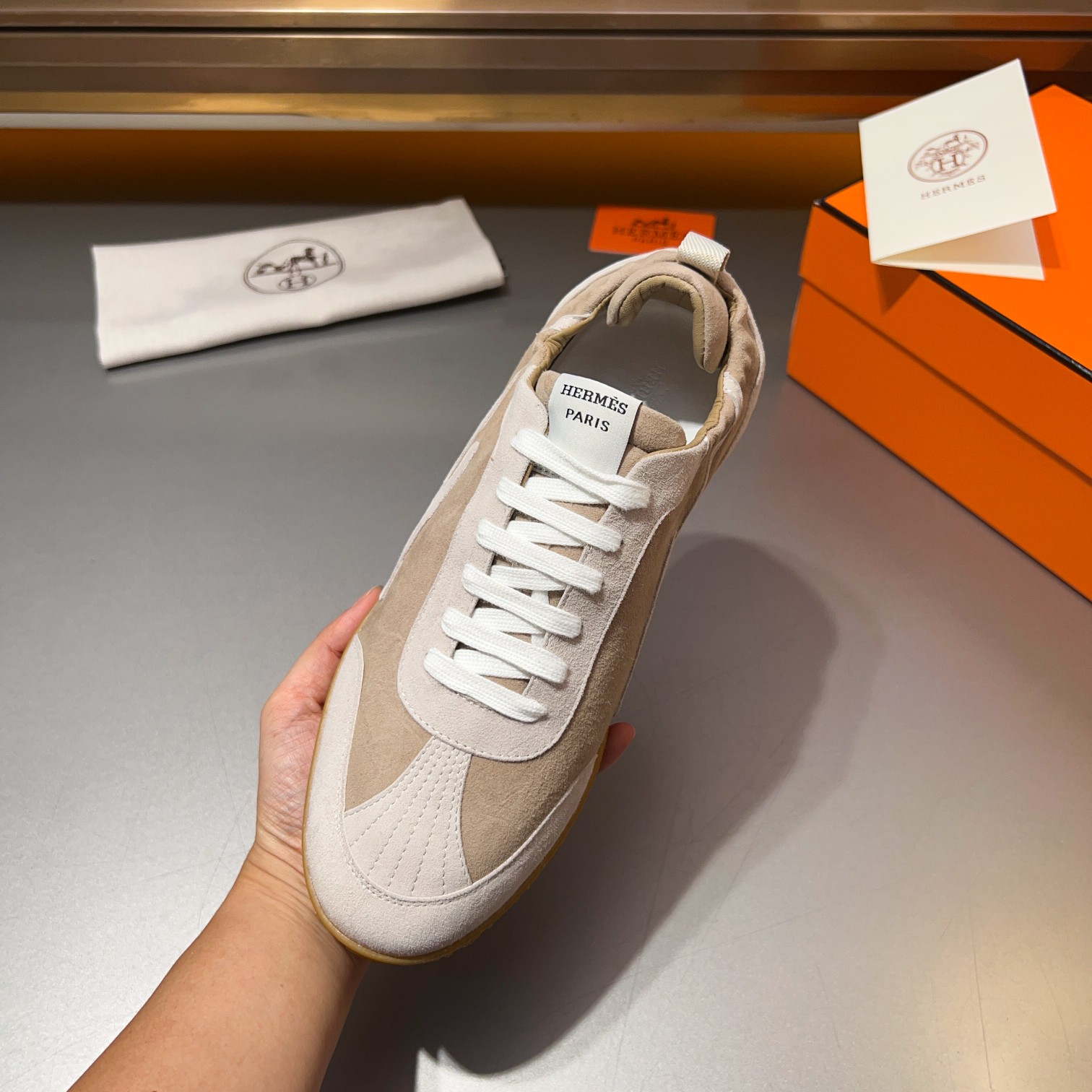 [HERMES] Hermes - Calidad de gama alta Original único - Parte superior: piel de becerro cepillado, p