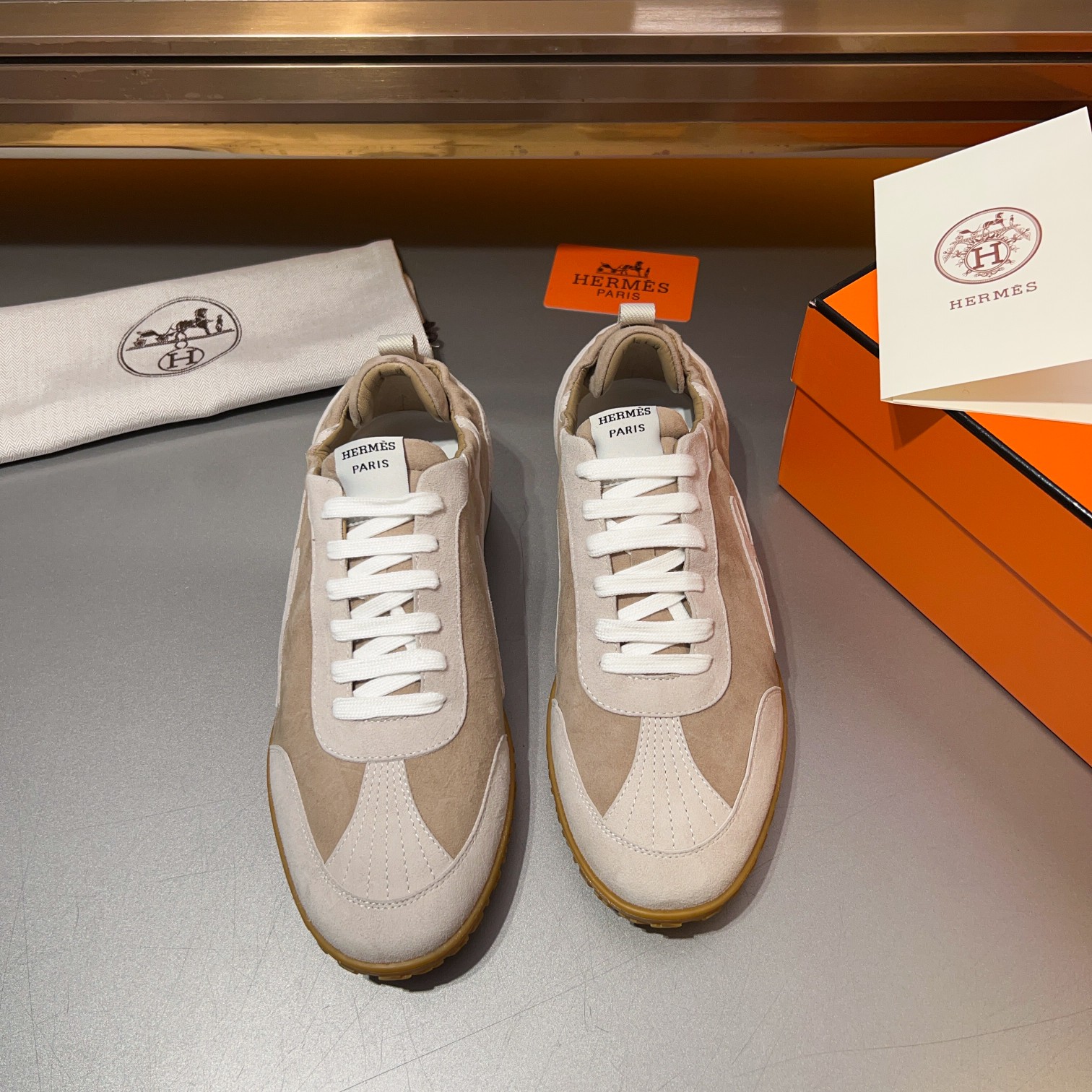 [HERMES] Hermes - Calidad de gama alta Original único - Parte superior: piel de becerro cepillado, p