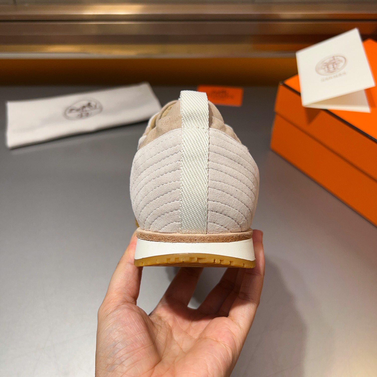 [HERMES] Hermes - Calidad de gama alta Original único - Parte superior: piel de becerro cepillado, p