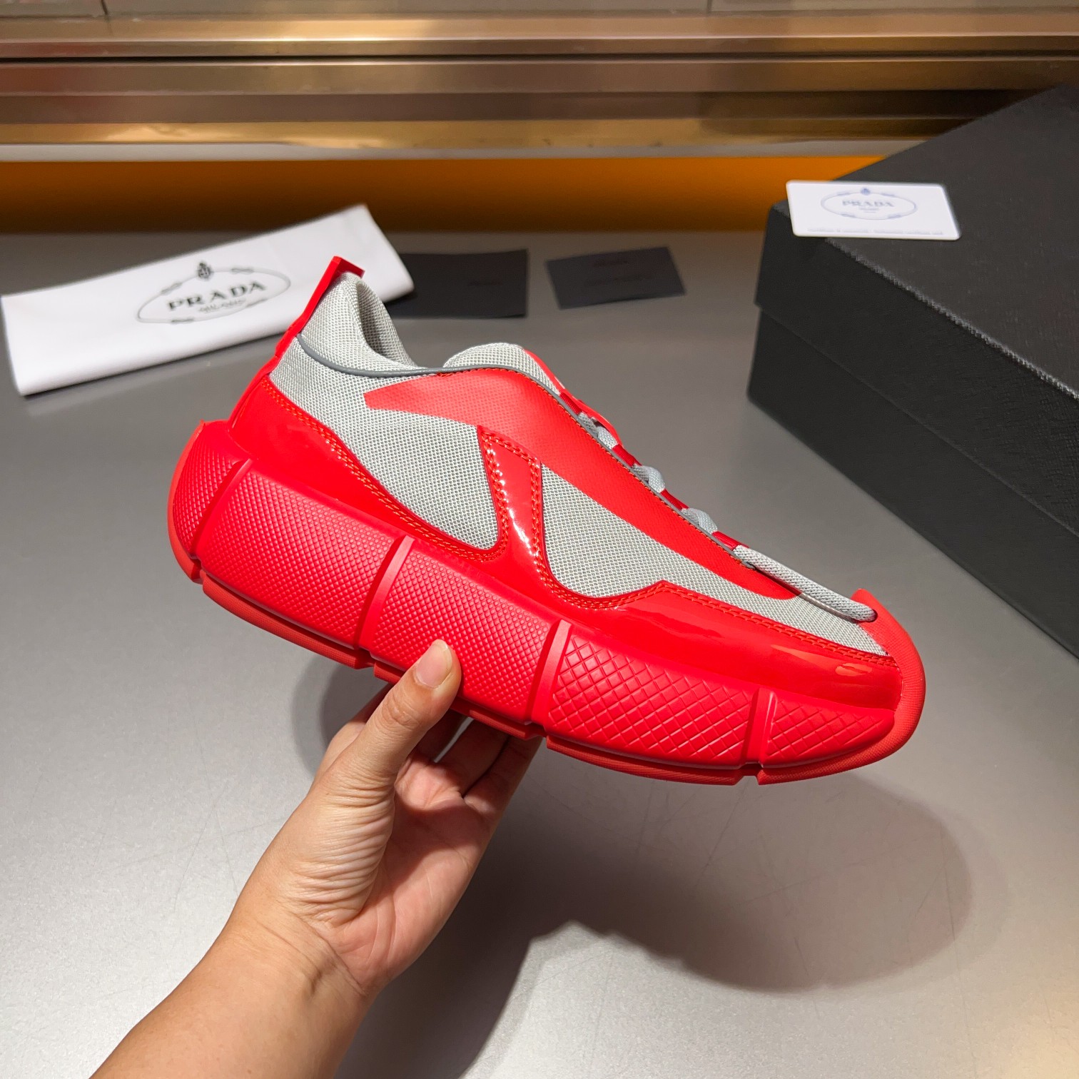 Sitio web oficial 1.1 PRADA/Prada hombres zapatillas de deporte casual de cuero con cordones, cuero 