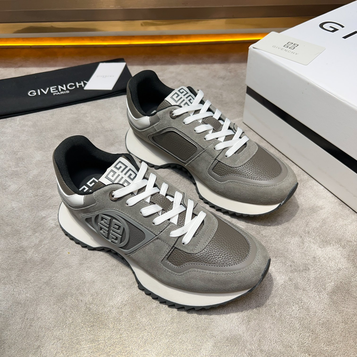 Givenchy Men's GIV 1 Leather & Fabric Sneakers - Elevated Style & Comfort 10 a1733918308542 0640