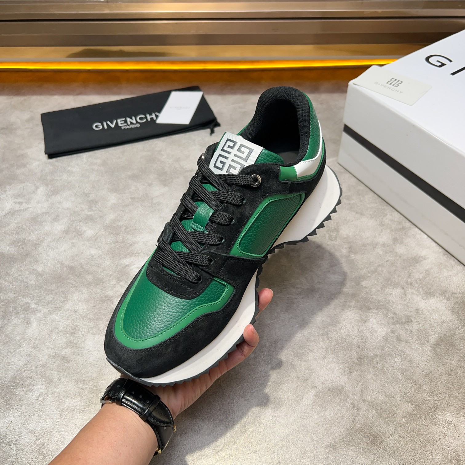 Giv 1 Men's Chunky Sneakers in Green Leather and Suede | Givenchy 7 a1733918325532 7054