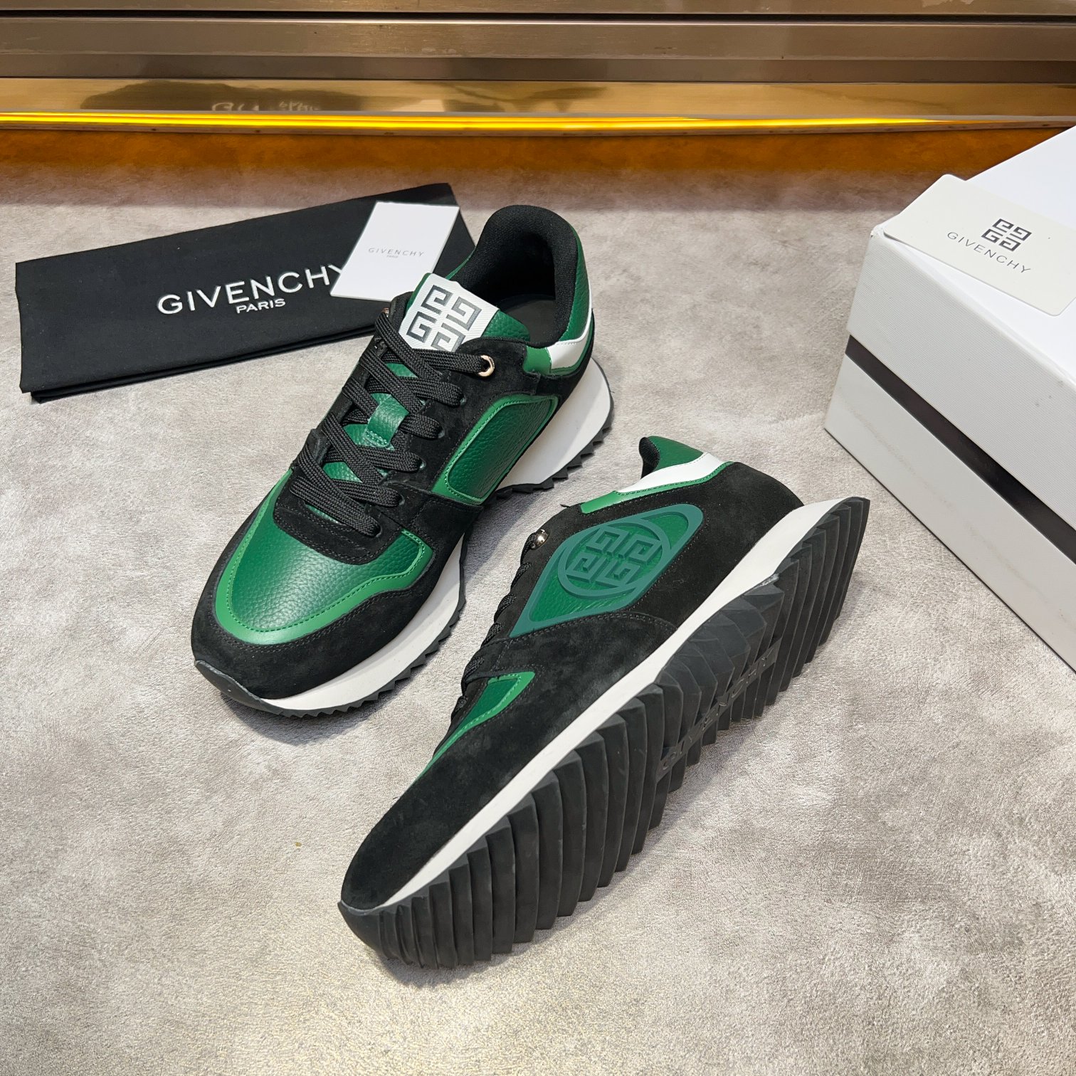 Giv 1 Men's Chunky Sneakers in Green Leather and Suede | Givenchy 4 a1733918325707 3400