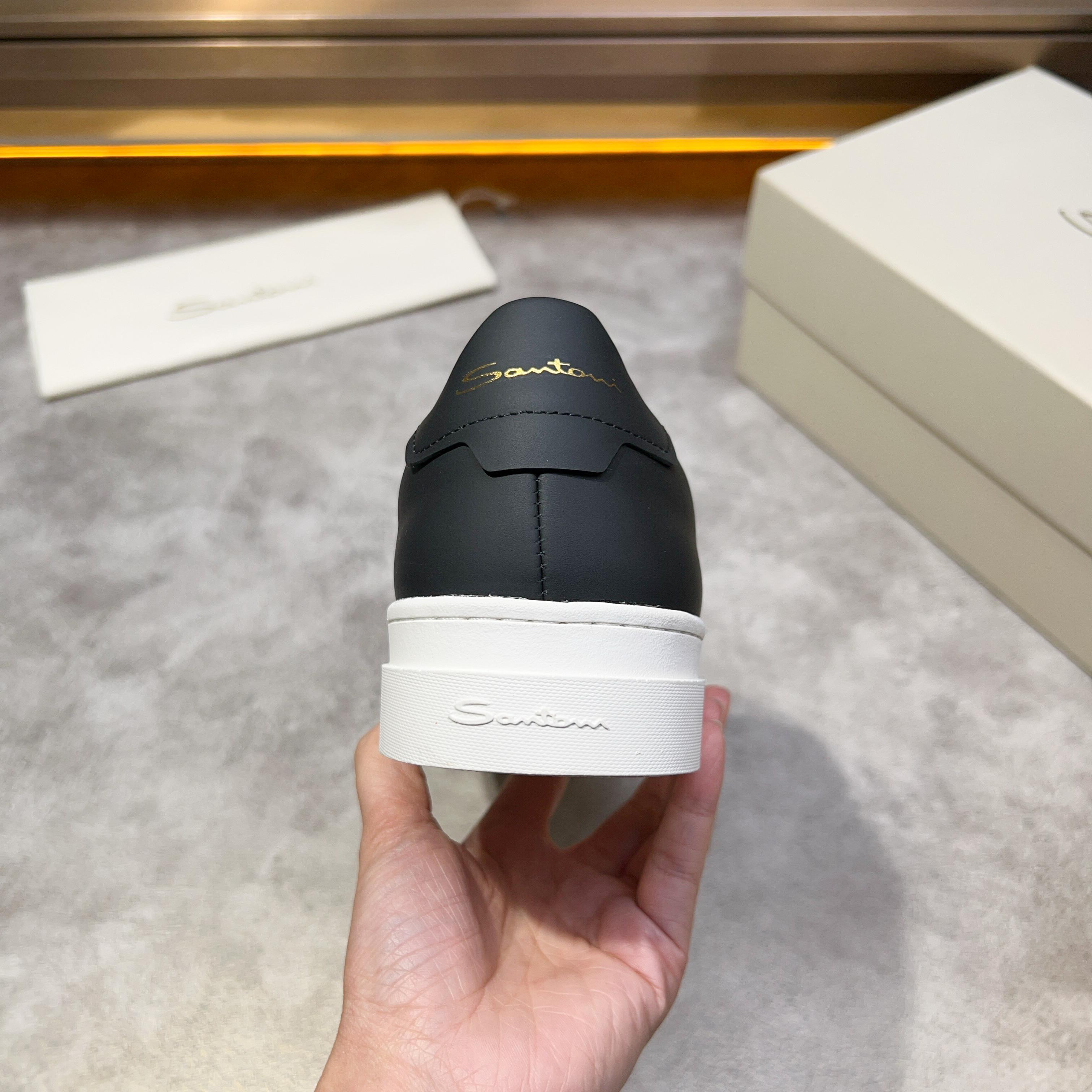 Santoni Men's Black Leather Low-Top Sneakers - Italian Craftsmanship 5 a1741780707143 1252