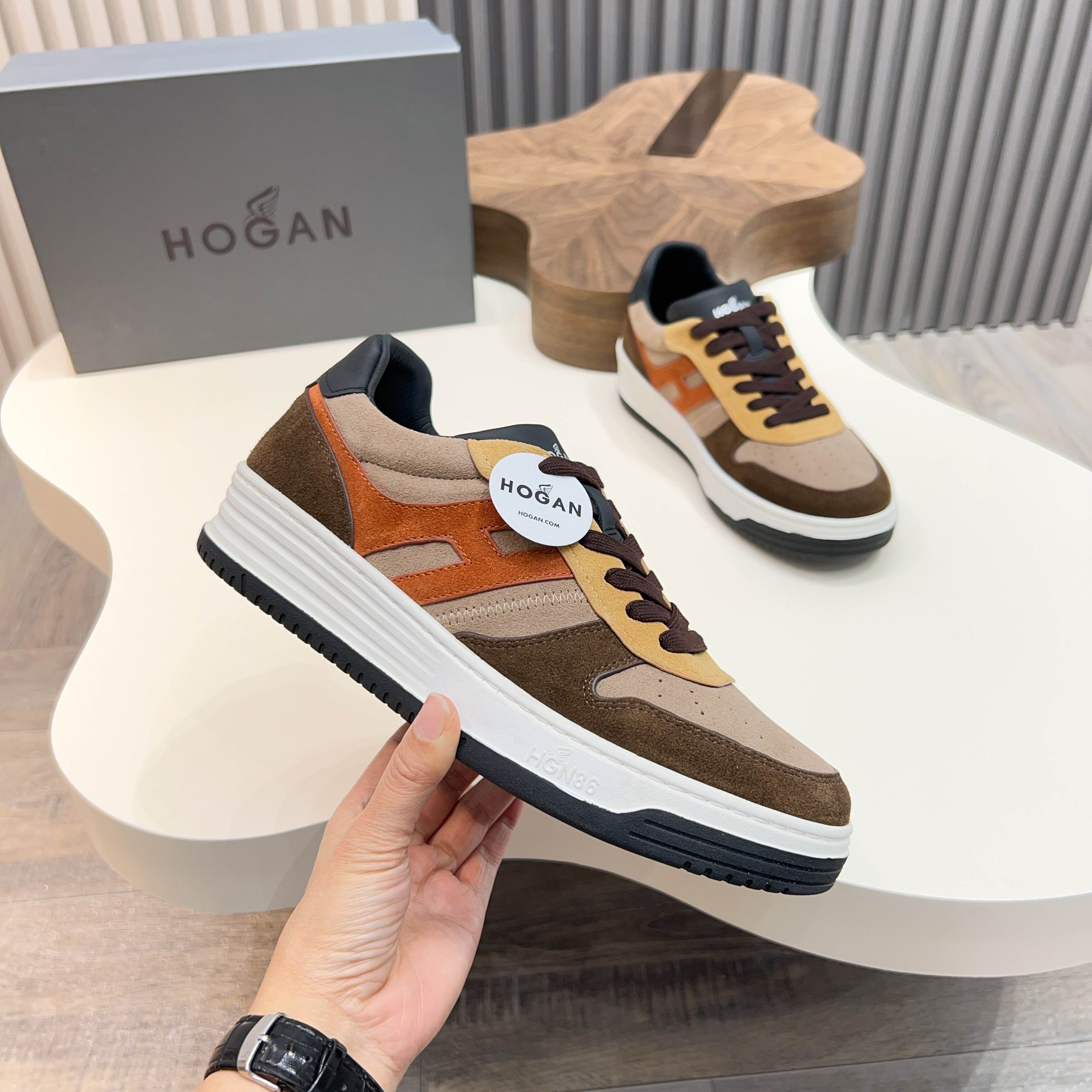 Hogan H630 Series New Colorblock Sneakers - Retro Style, Classic Comfort 3 a1741847749597 3003