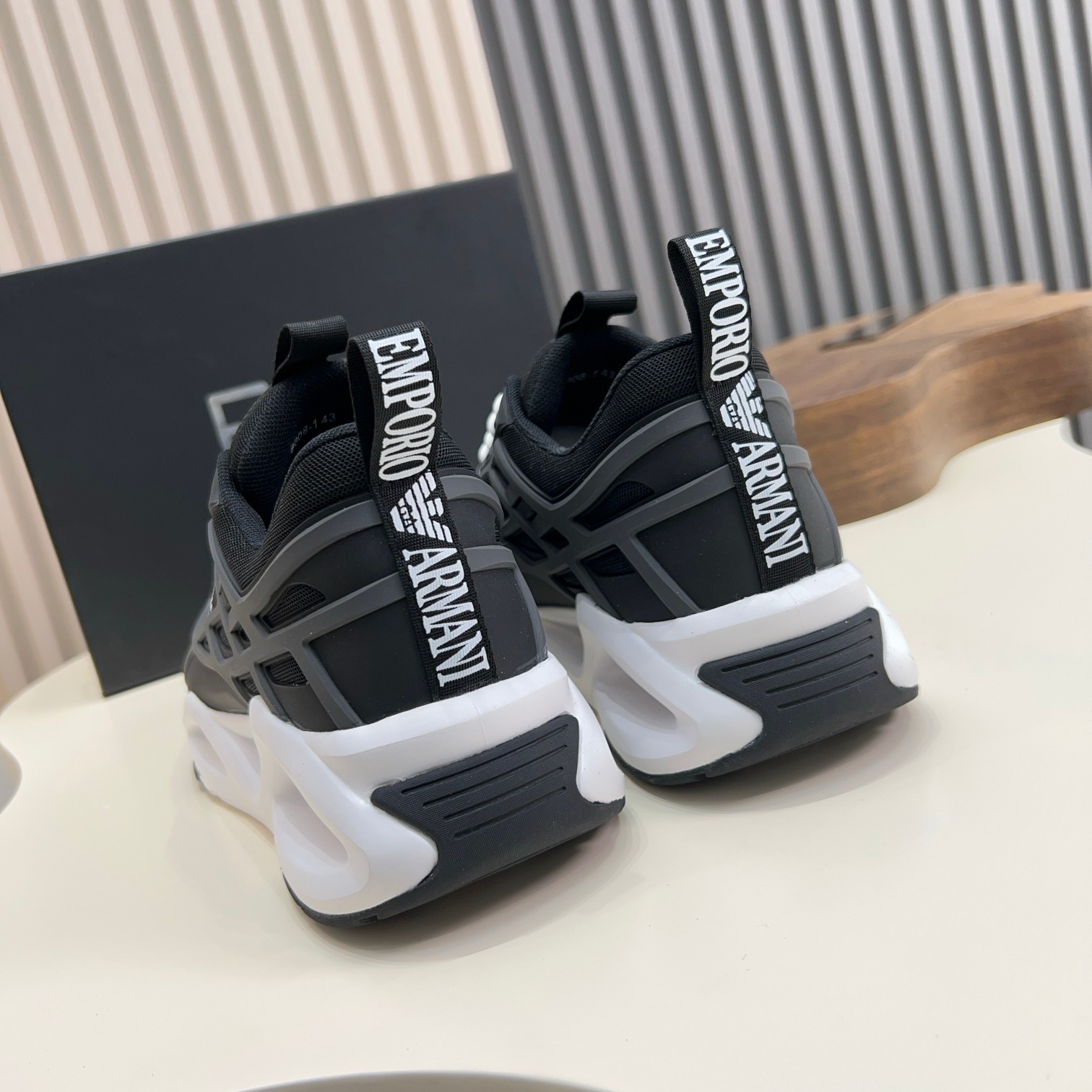 Emporio Armani Men's EA7 Sneakers, Stylish and Comfortable, Sizes 39-44 8 a1743061089836 2608