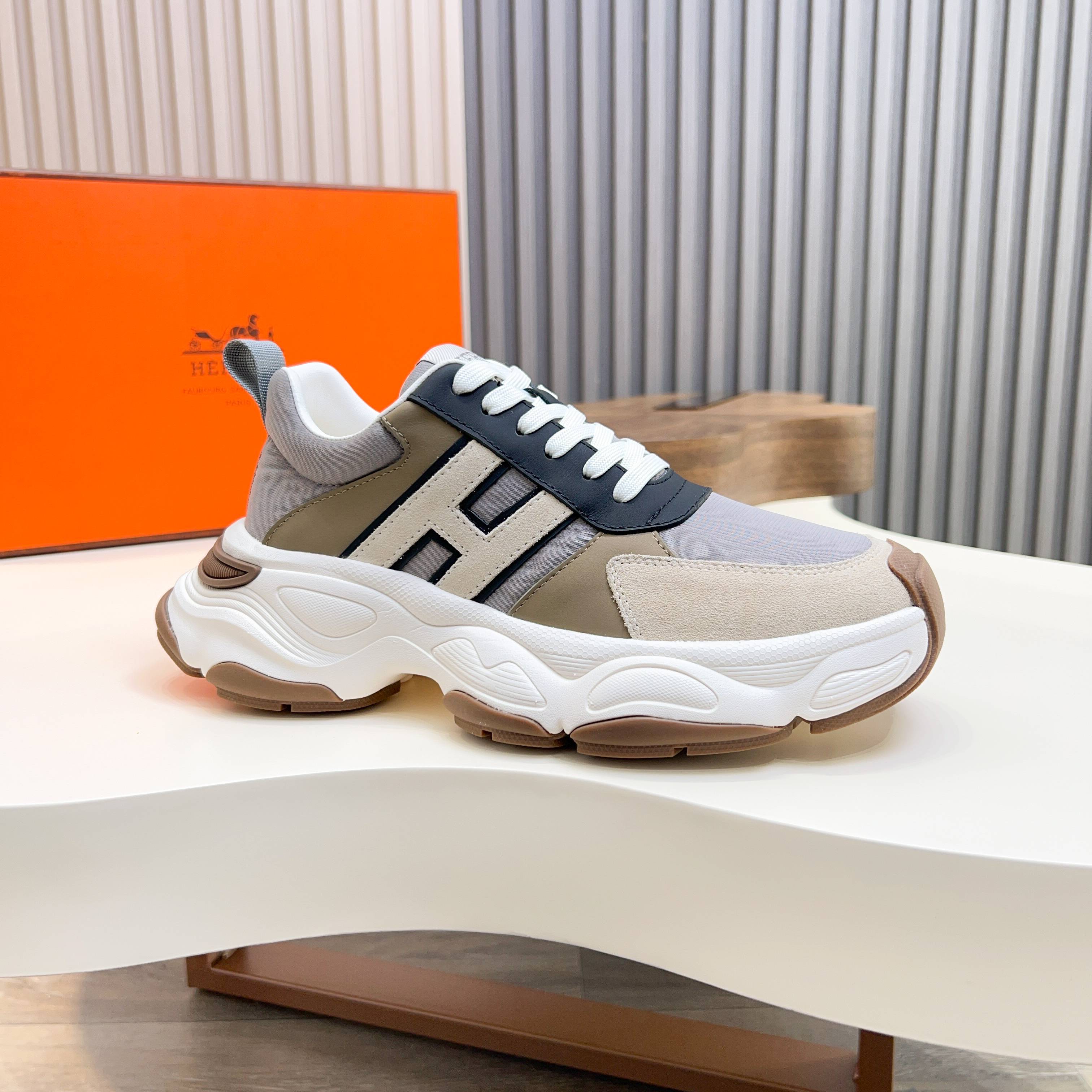 Hermès Haru Chunky Sole Sneakers in Calfskin & Canvas, Colorblock Design 5 a1743470400350 5056