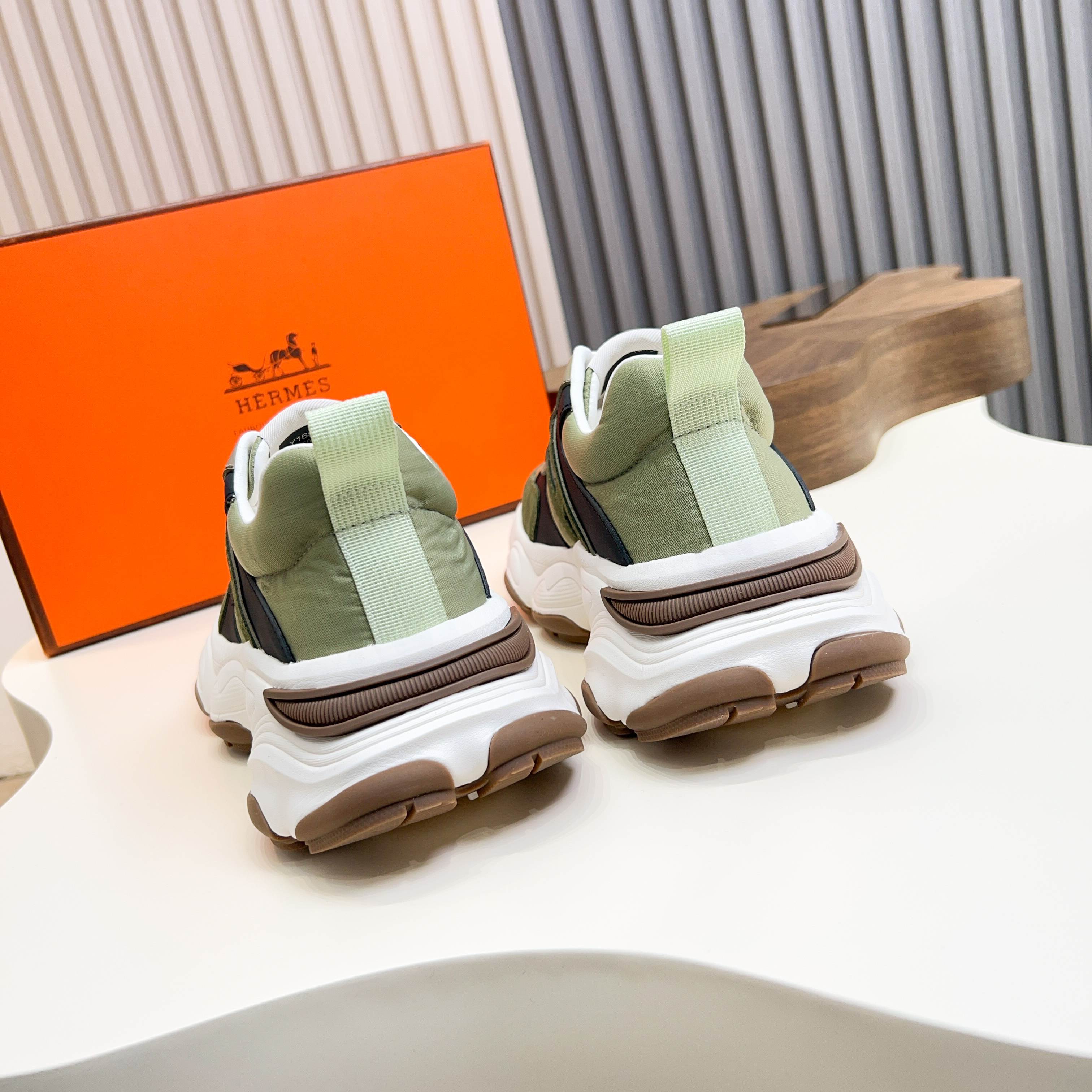 Hermes Haru Color Block Leather and Canvas Derby Sneakers 9 a1743470439218 4885