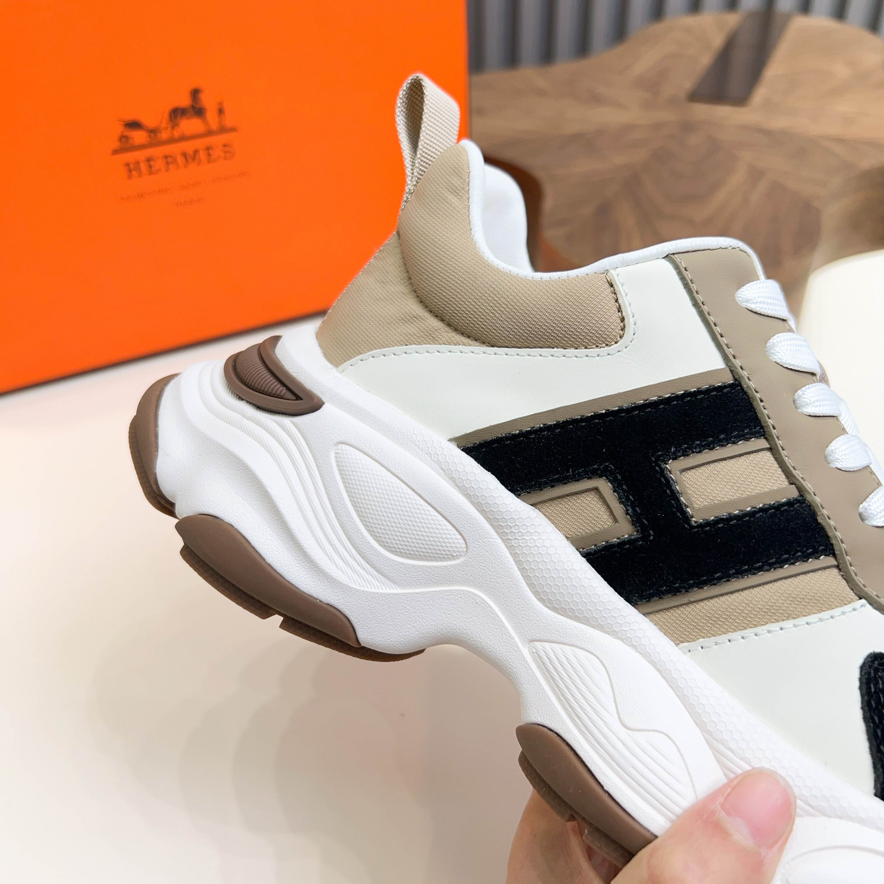 Hermès Haru Chunky Sole Sneakers in Calfskin & Canvas, Colorblock Design 6 a1743470515032 2752