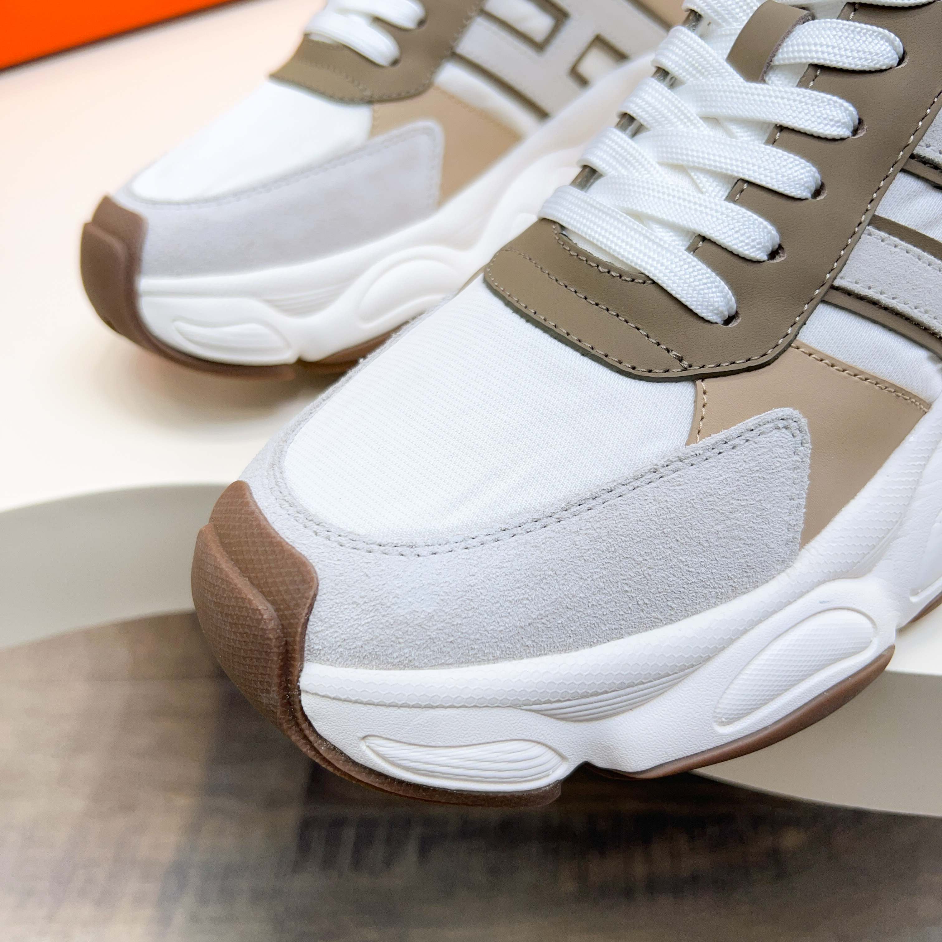 Hermès Haru Chunky Sole Derby Shoes, Calfskin Color Block Sneakers for Women 4 a1743470579569 4865