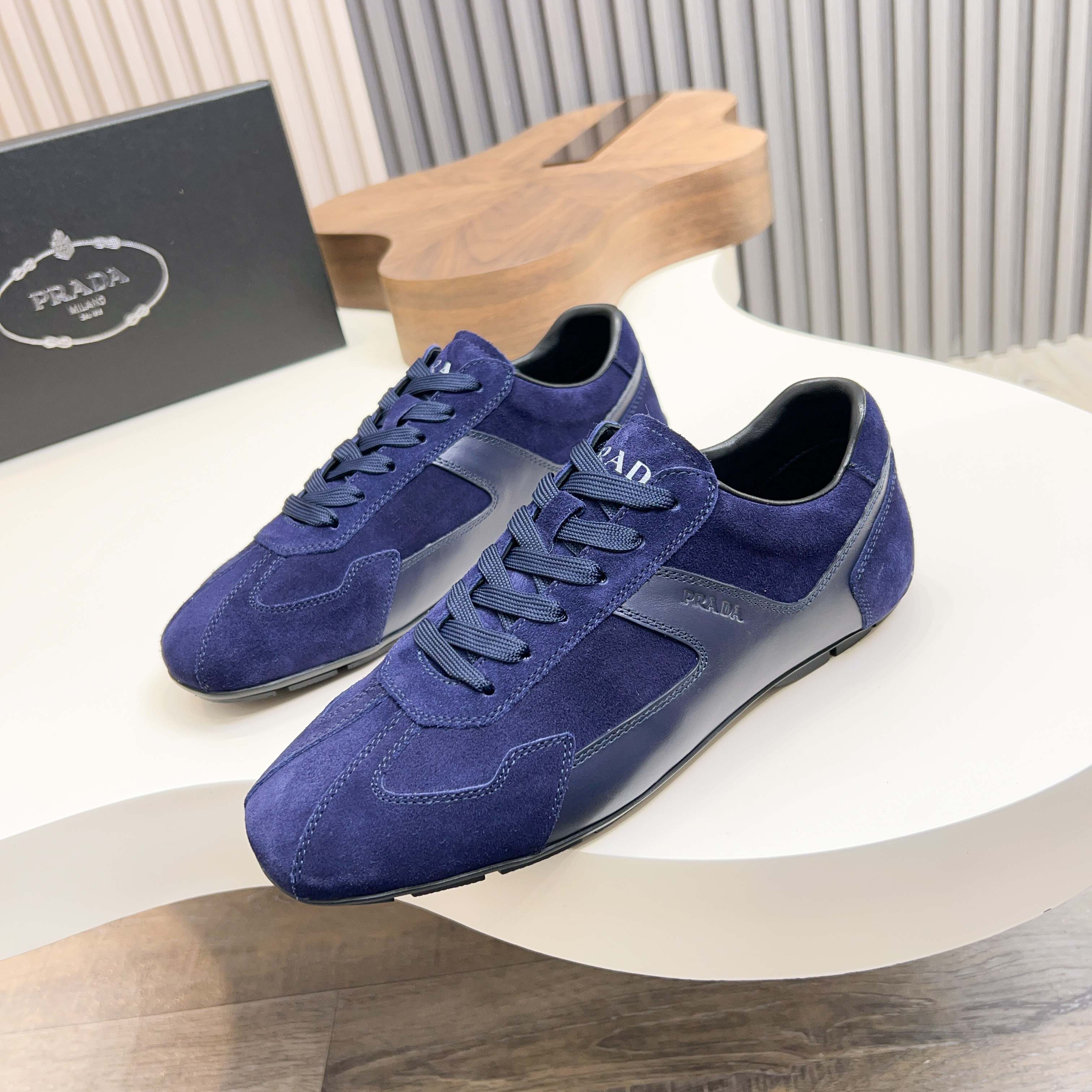 Prada Wind Series Men's Sneakers - Comfortable, Stylish, and Breathable 1 Prada Wind Series Men's Sneakers - Comfortable, Stylish, and Breathable