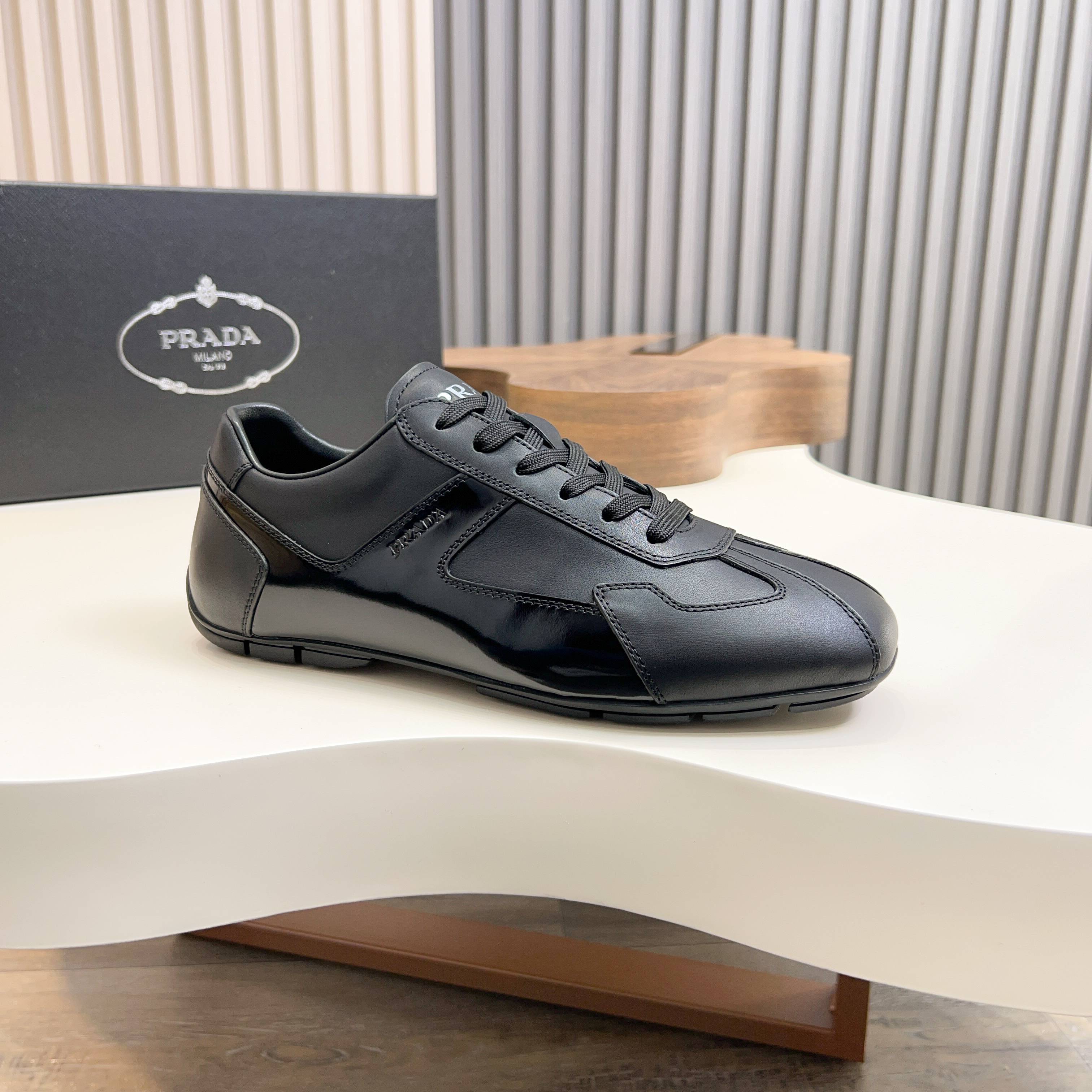 Prada Wind Series Men's Leather Sneakers - Comfortable and Stylish 5 a1743510202740 0231