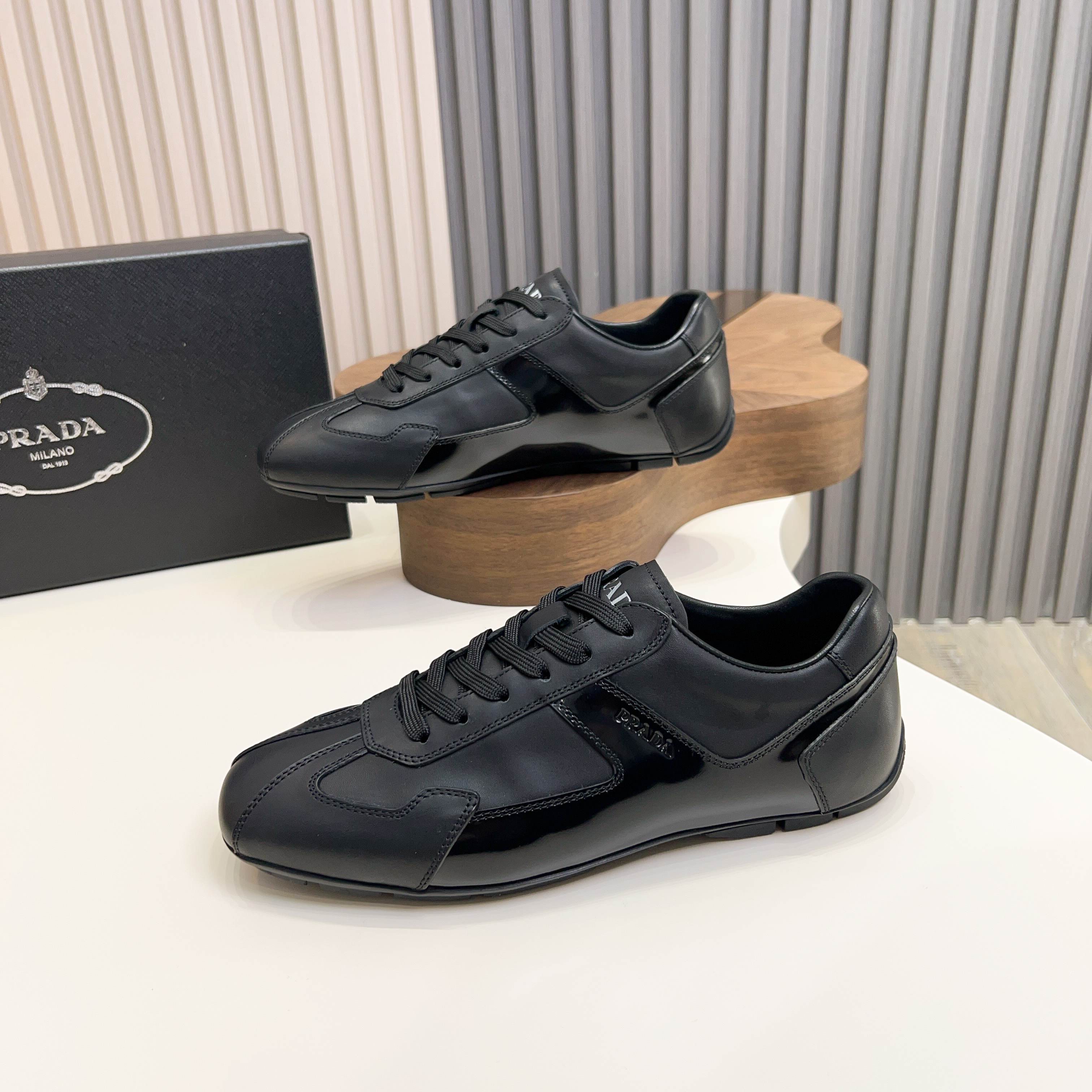 Prada Wind Series Men's Leather Sneakers - Comfortable and Stylish 10 a1743510205581 4524