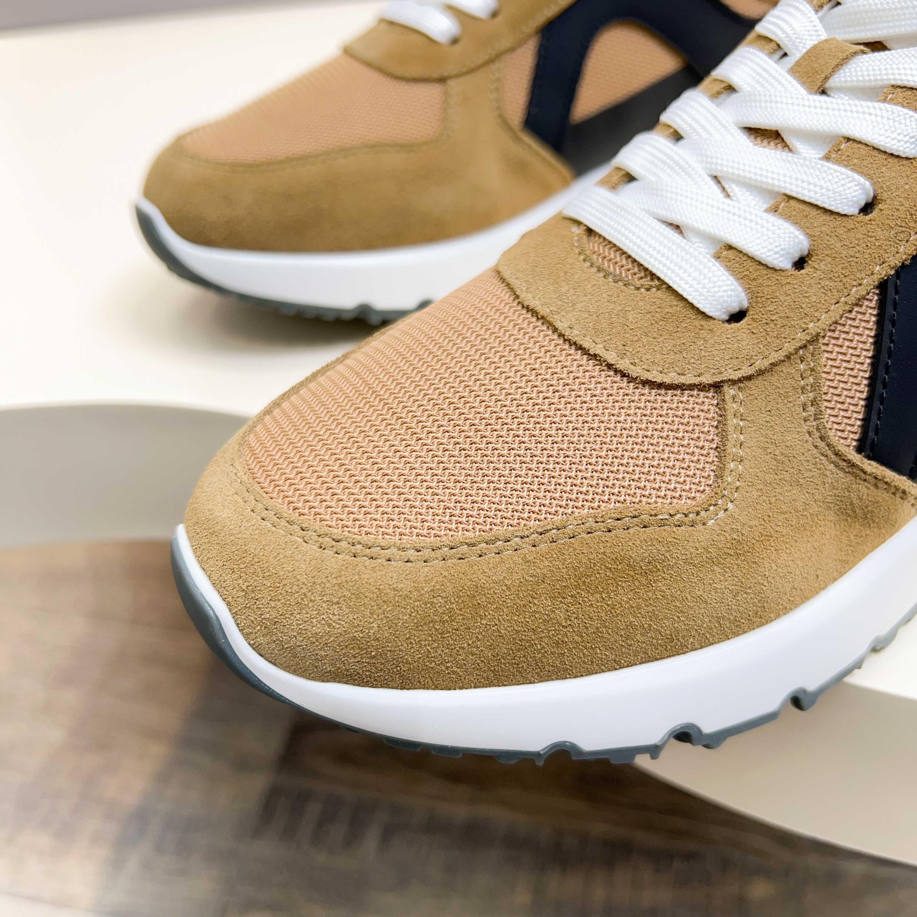 Brunello Cucinelli dinero viejo estilo italiano de lujo superior zapatos casuales de los hombres, la