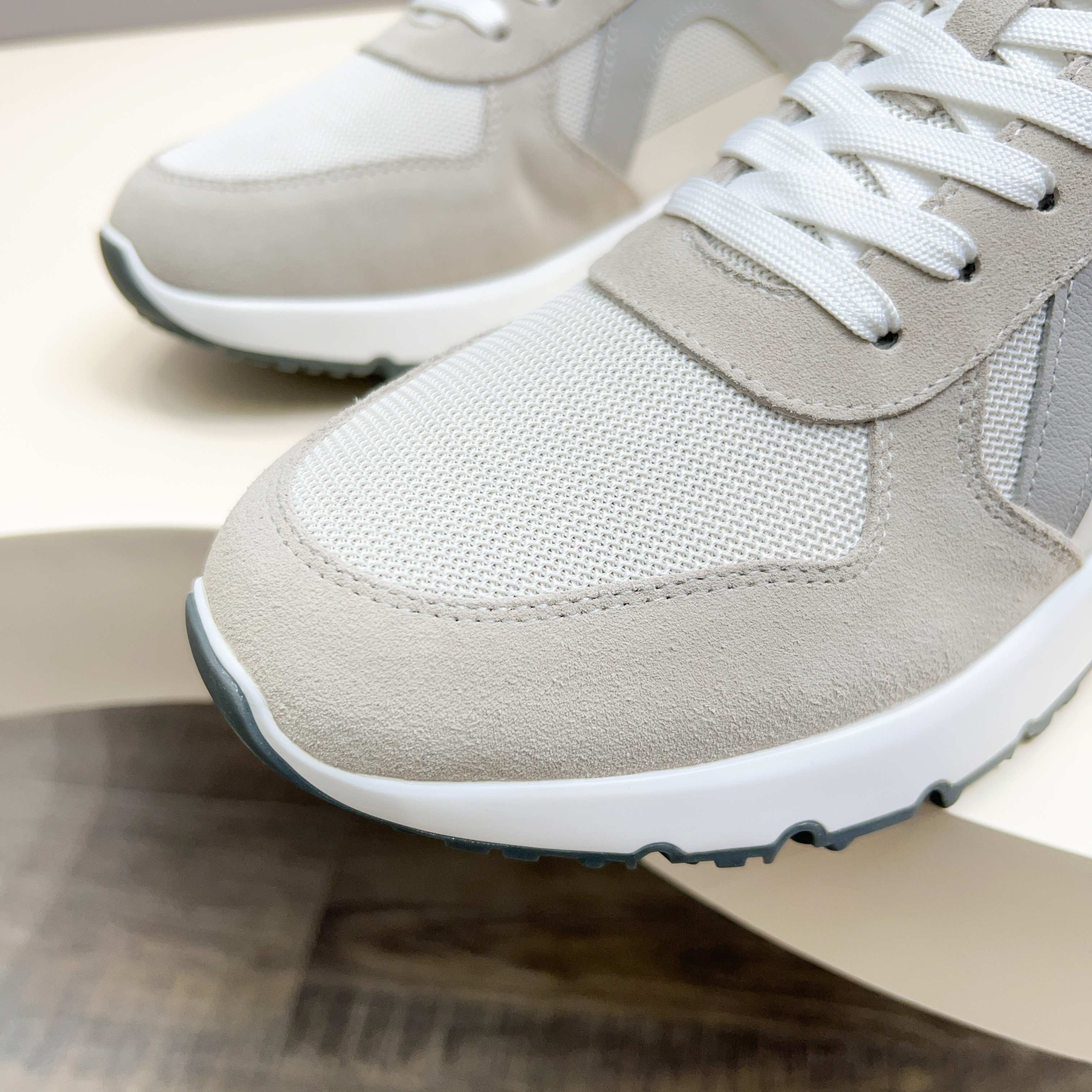 Brunello Cucinelli dinero viejo estilo italiano de lujo superior zapatos casuales de los hombres, la