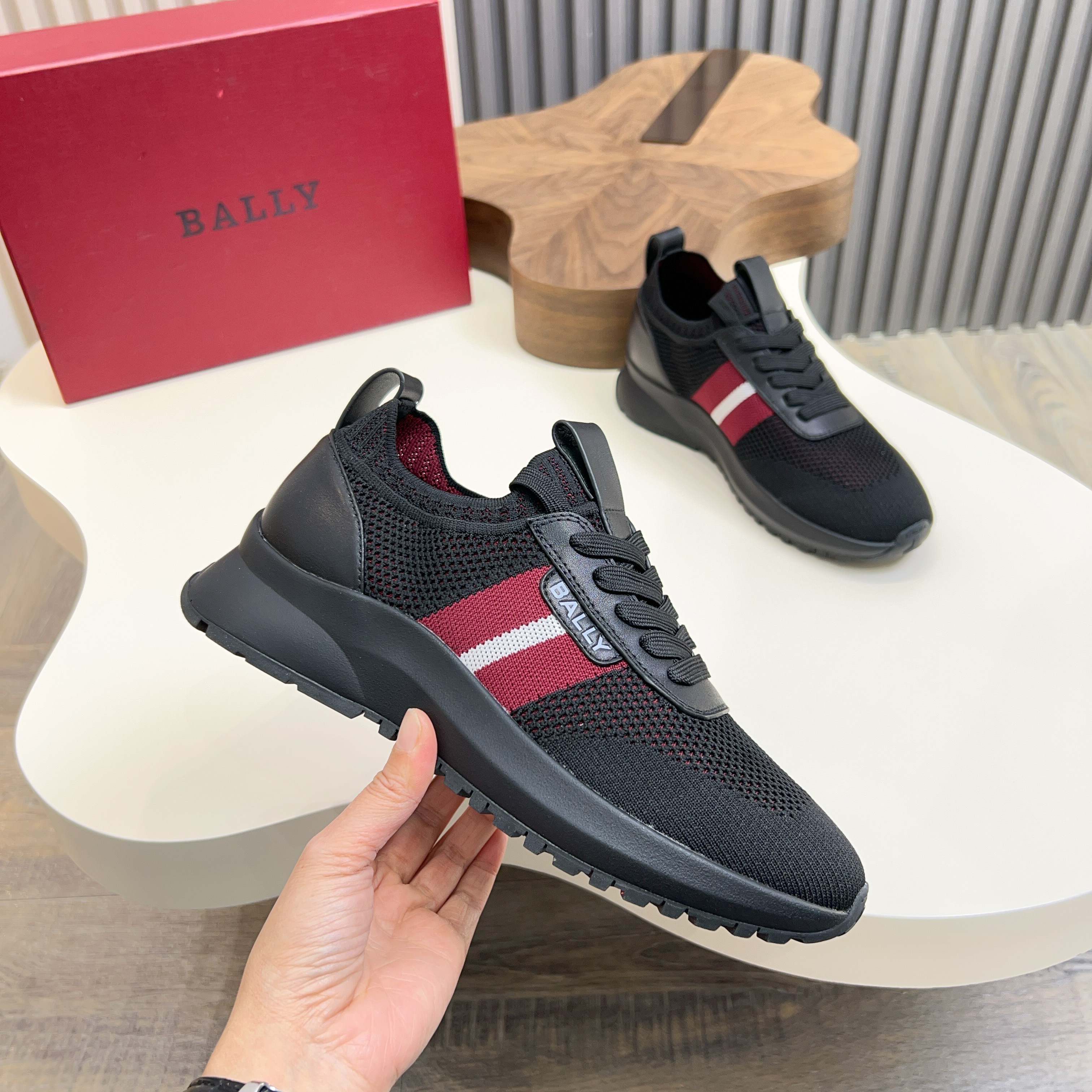[Bally Men