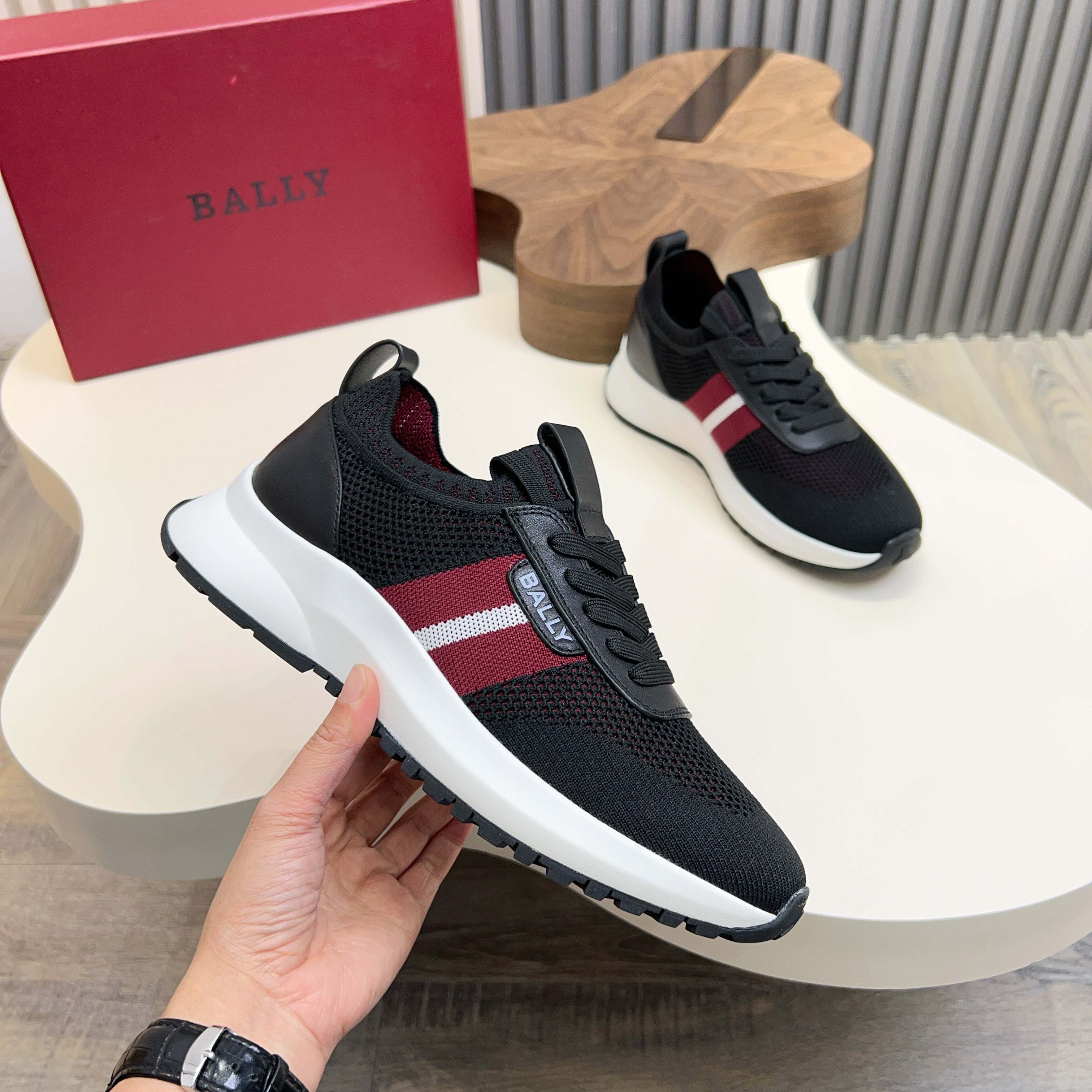 [Bally Men