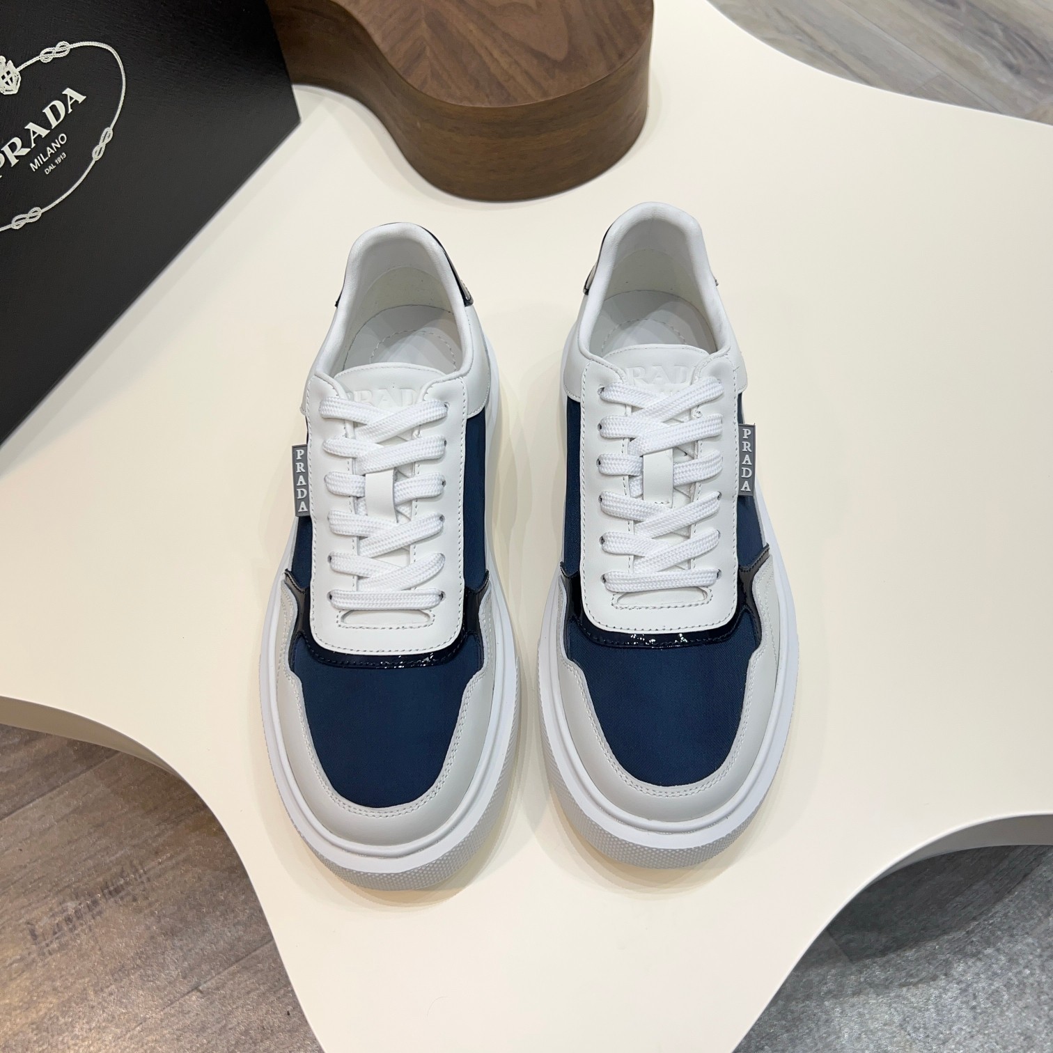 Prada Men's Leather Sneakers, New Casual Sports Style - Size 39-44 11 a1744086467432 2034