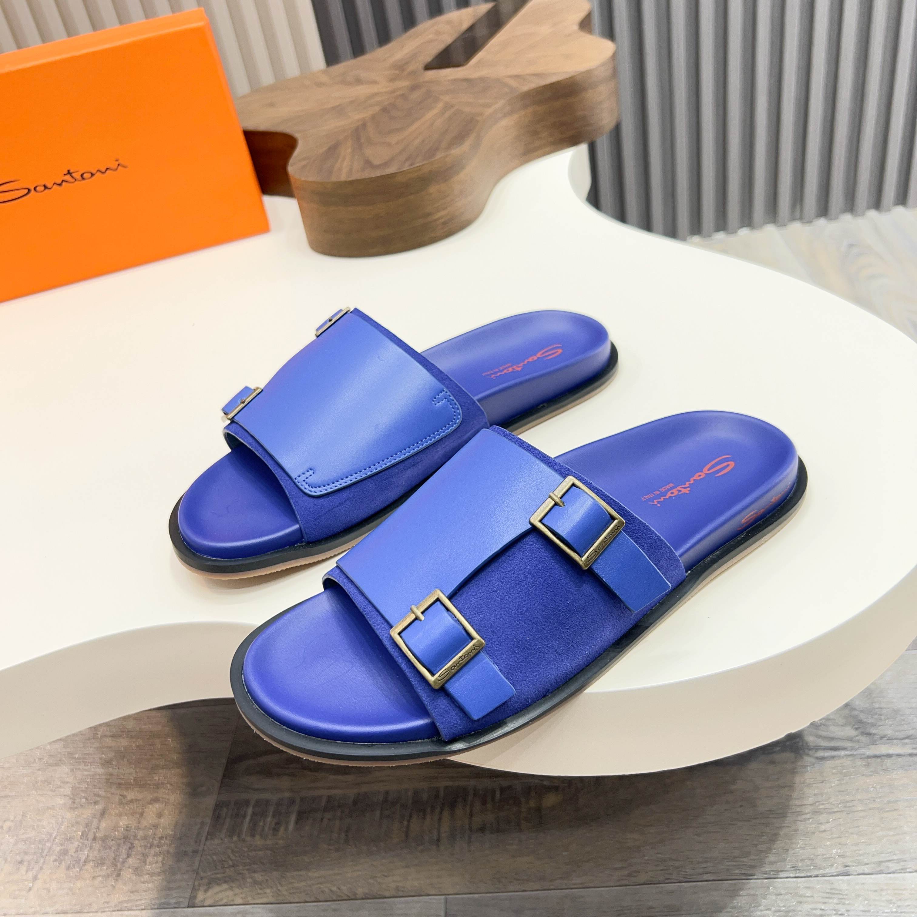 NO:277377,Rick Owe's new summer urban casual slippers, made of top cowhide fabric, soft and skin-friendly, and paired with brand logo decorative buckle, allowing you to easily adjust the comfortable wearing feeling. Rubber non-slip sole, light and comfortable on the feet, fashionable and generous, and available in multiple colors!  Size39-44 (38.45.46. Custom made),,slippers,cowhide19860909Rick Owe瑞克'欧文斯 新款夏季都市休闲拖鞋,采用顶级牛皮面料,柔软亲肤,搭配品牌徽标装饰搭扣,让您轻松调节出舒适穿着感.橡胶防滑大底,上脚轻便舒适,时尚大方,多色可选！ Size39-44（38.45.46.定做）,,slippers,cowhide,Men's shoes