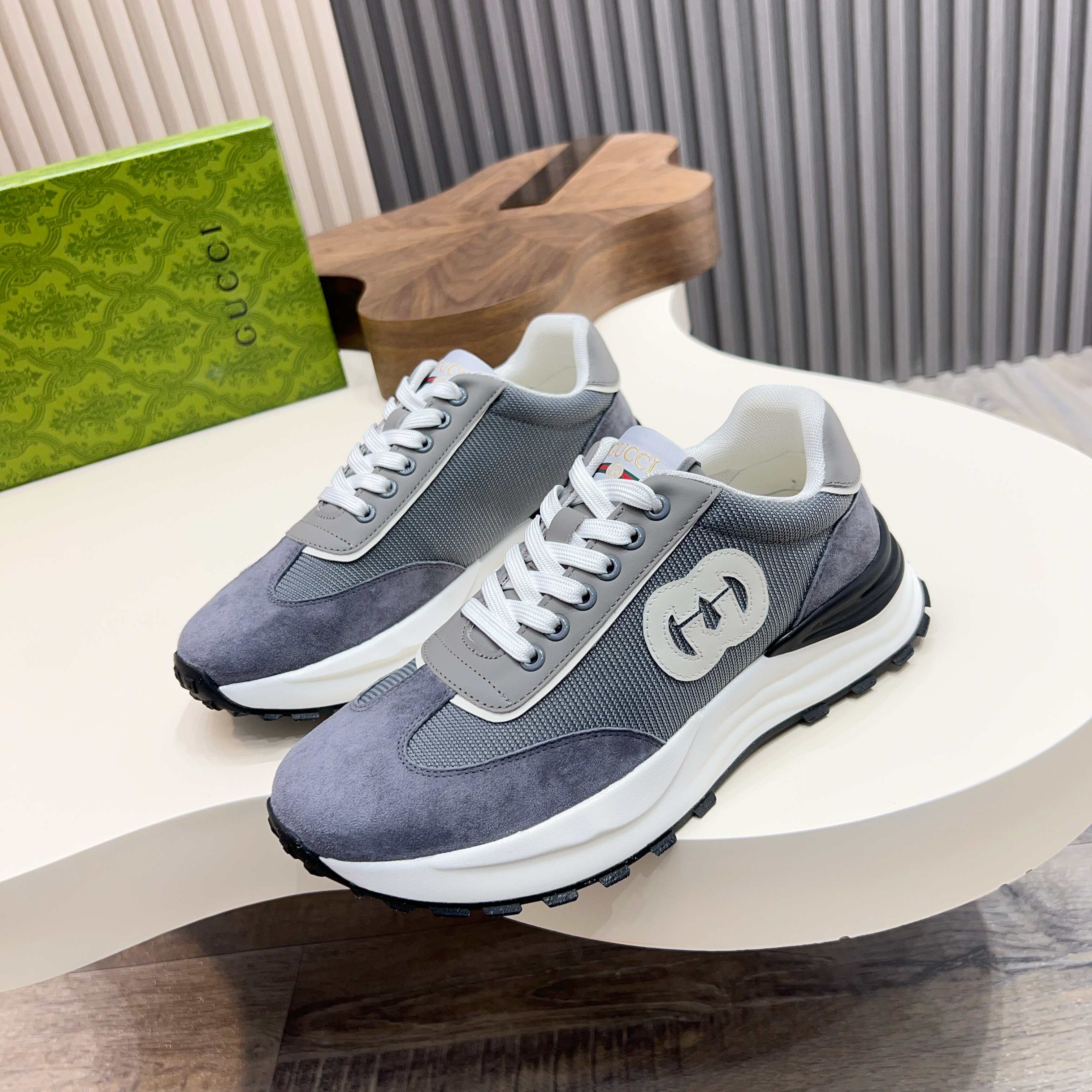 Gucci Men's Leather Sneakers - Comfortable & Stylish, Sizes 39-44 1 Gucci Men's Leather Sneakers - Comfortable & Stylish, Sizes 39-44