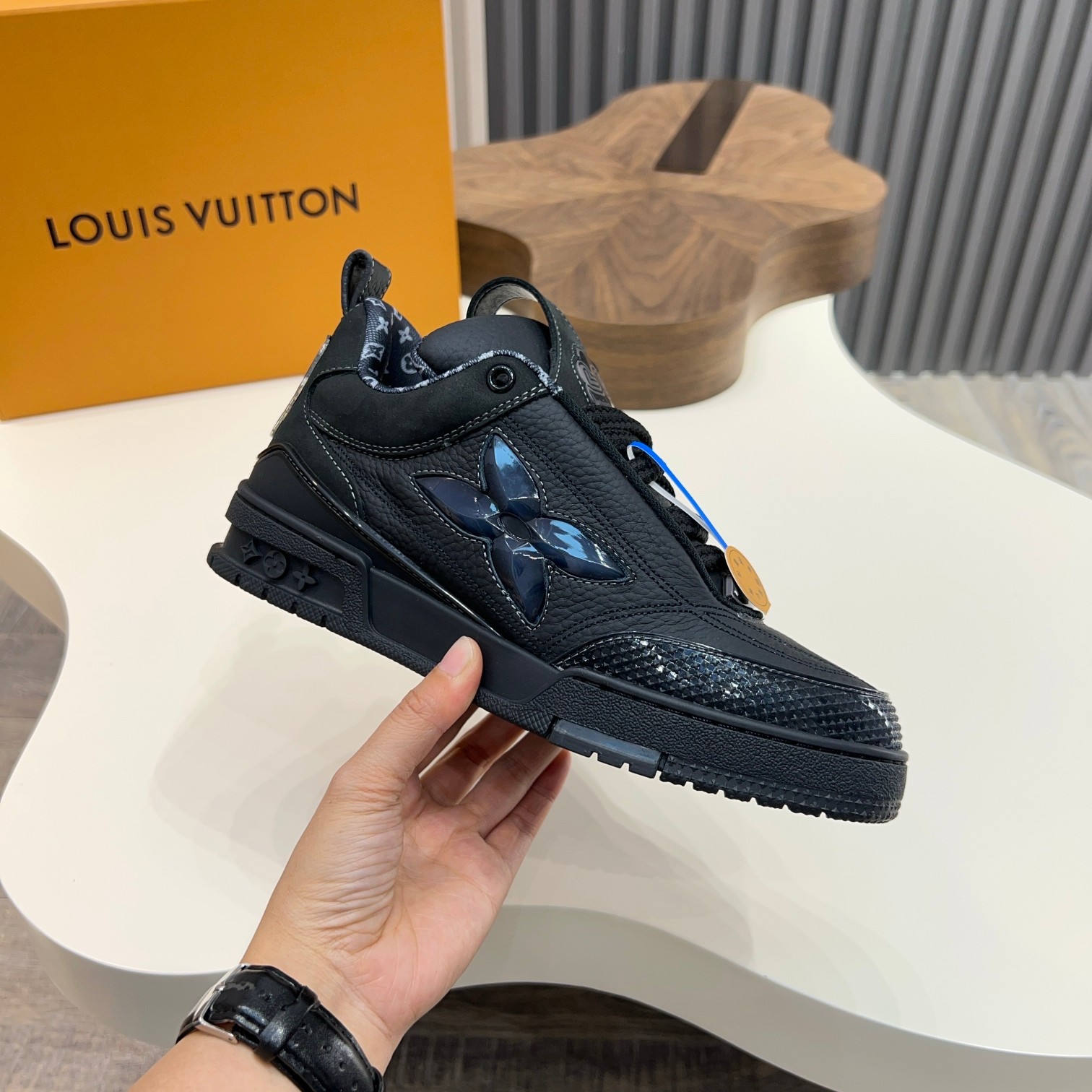 Louis Vuitton Trainer Sneaker: Leather, Monogram, and Tech Rubber Outsole 7 a1744496761701 0113