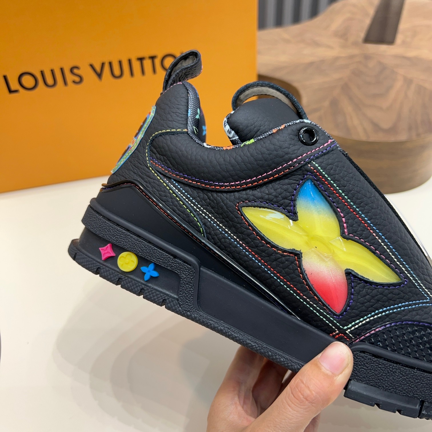 Louis Vuitton Trainer Sneakers in Black Leather with Monogram Detailing 8 a1744496830843 8025