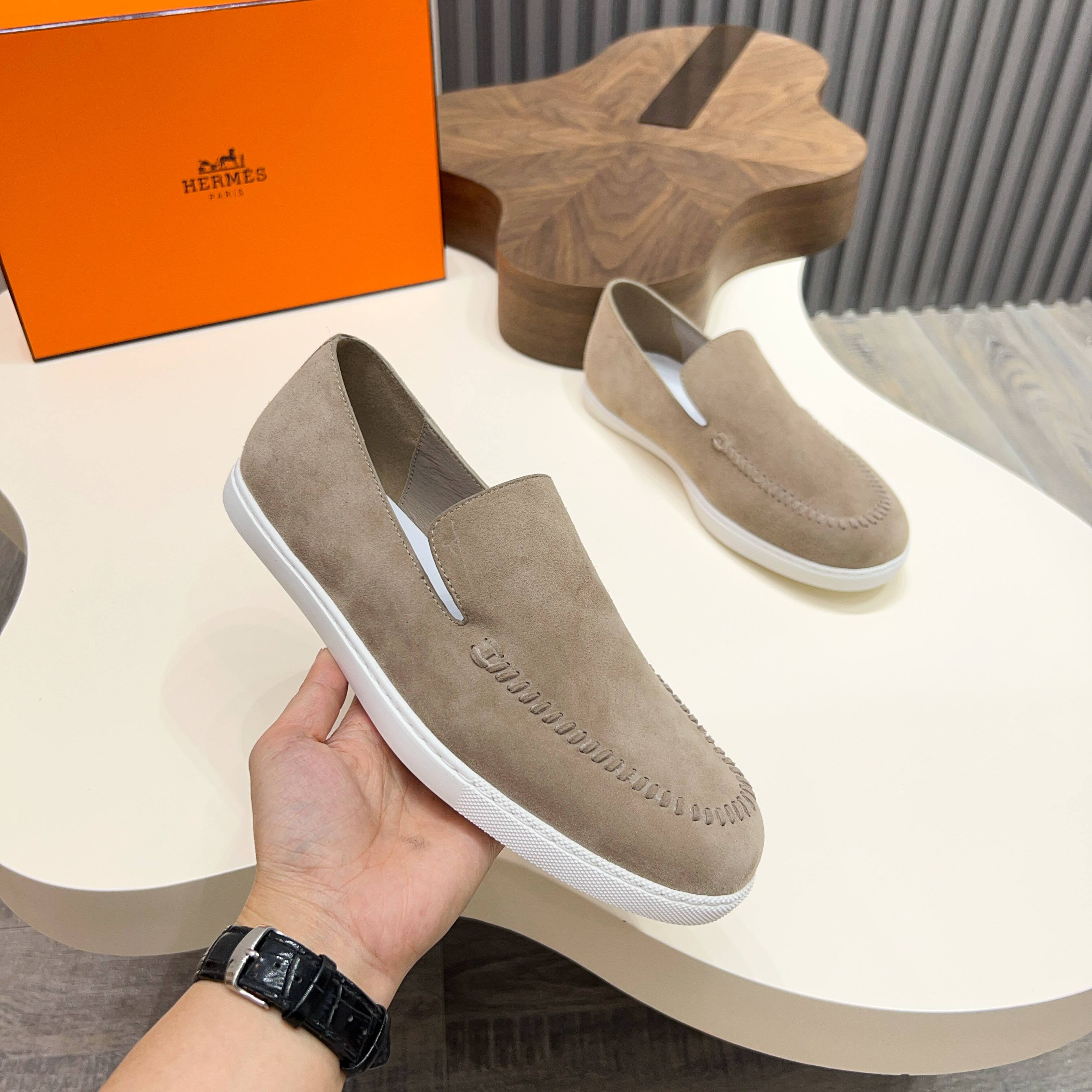 Hermès Men's Suede Loafers - Comfortable & Stylish Slip-Ons, Sizes 39-44 3 a1744899212582 7816