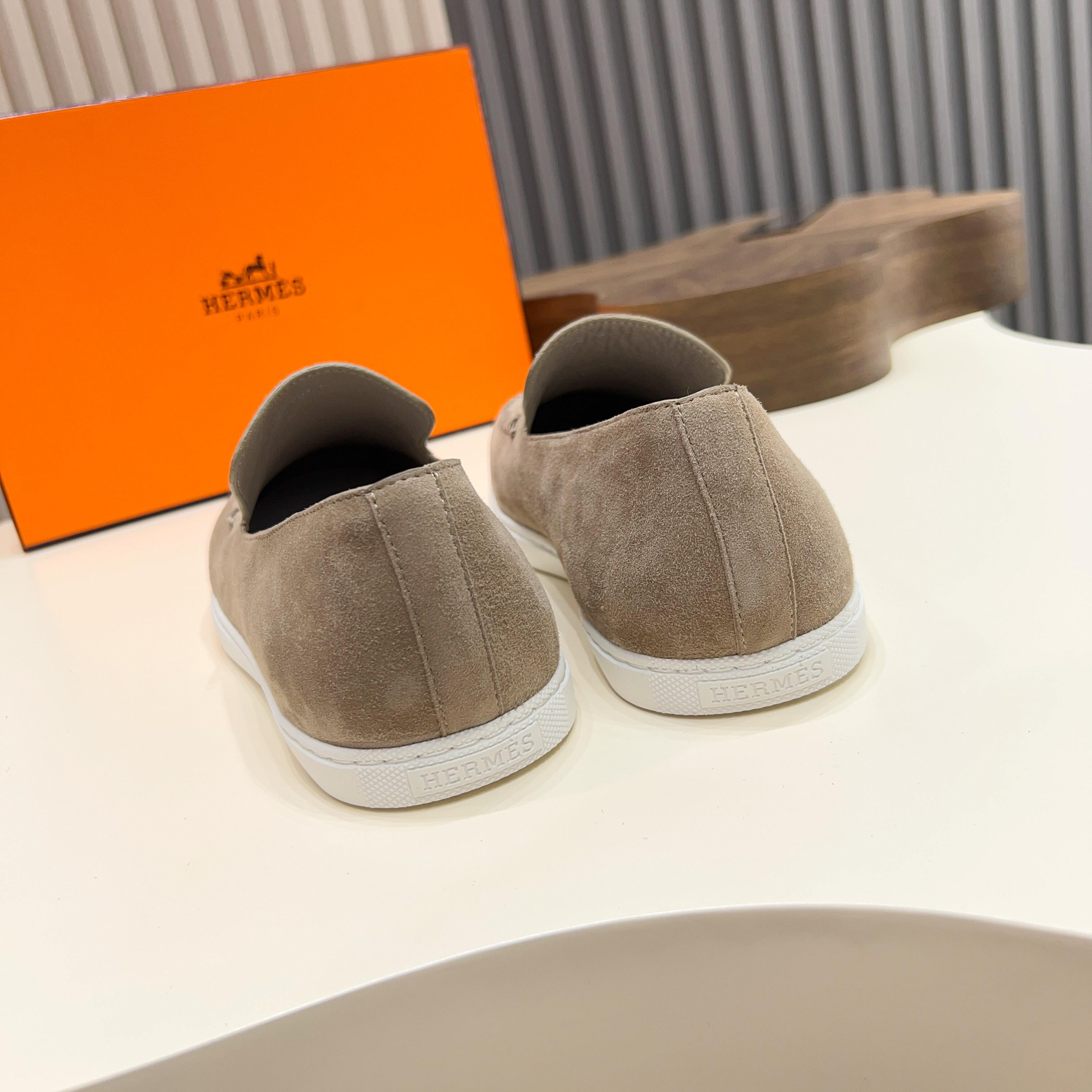 Hermès Men's Suede Loafers - Comfortable & Stylish Slip-Ons, Sizes 39-44 4 a1744899212692 5013