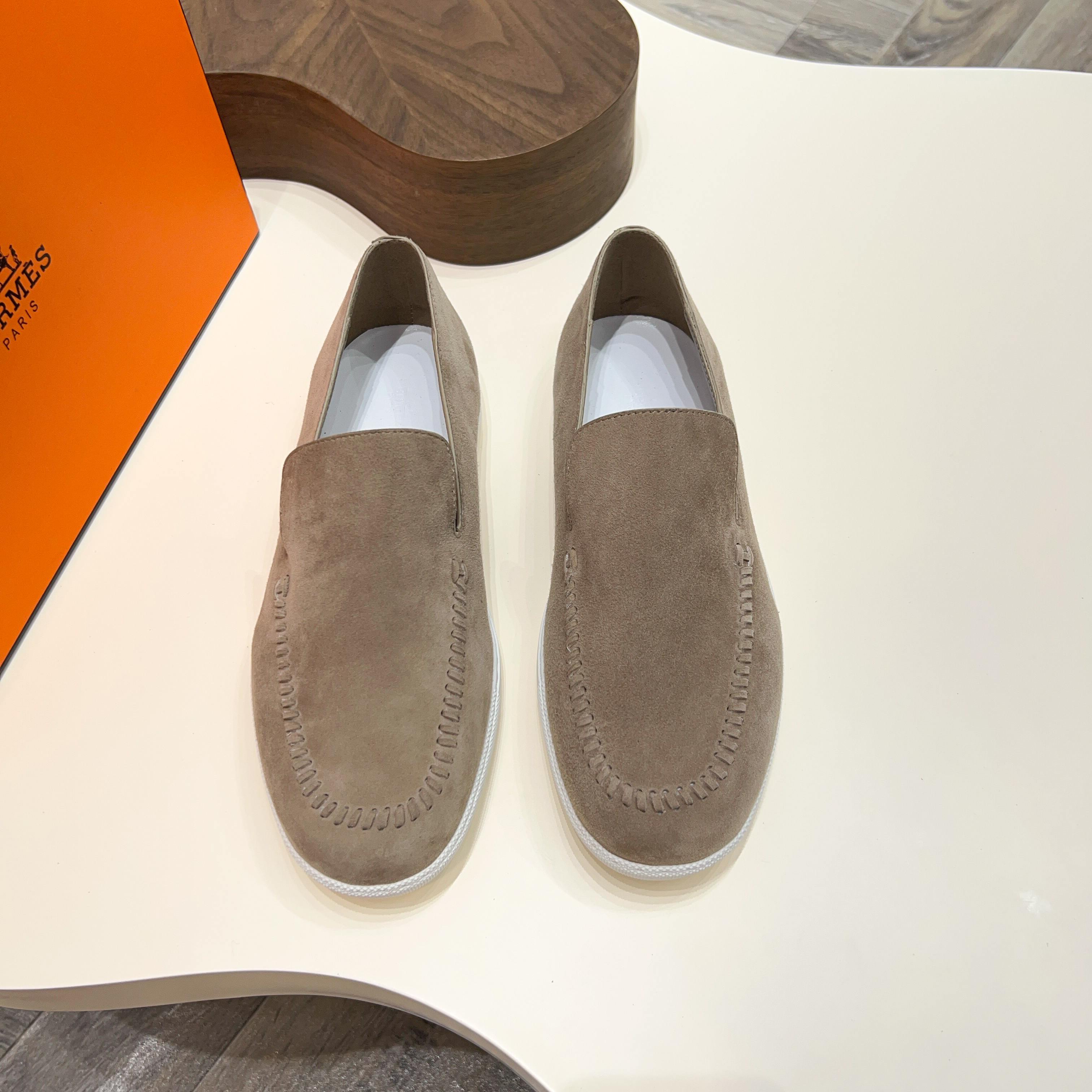 Hermès Men's Suede Loafers - Comfortable & Stylish Slip-Ons, Sizes 39-44 10 a1744899215349 2840