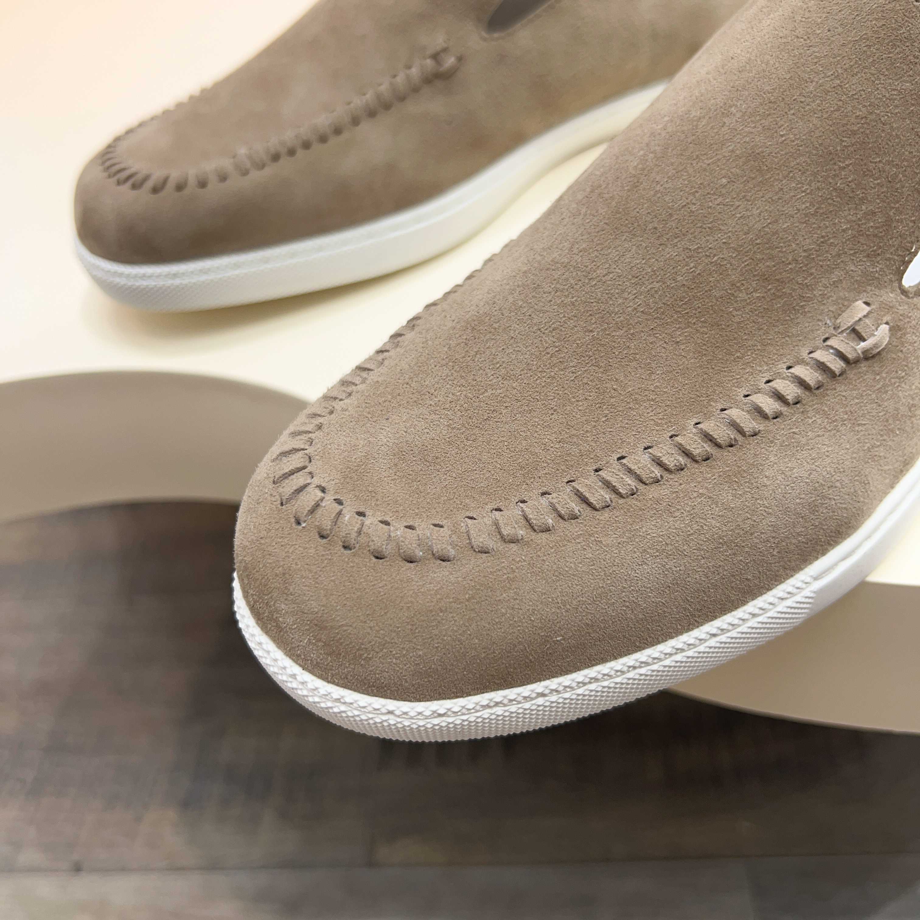Hermès Men's Suede Loafers - Comfortable & Stylish Slip-Ons, Sizes 39-44 9 a1744899216127 7218