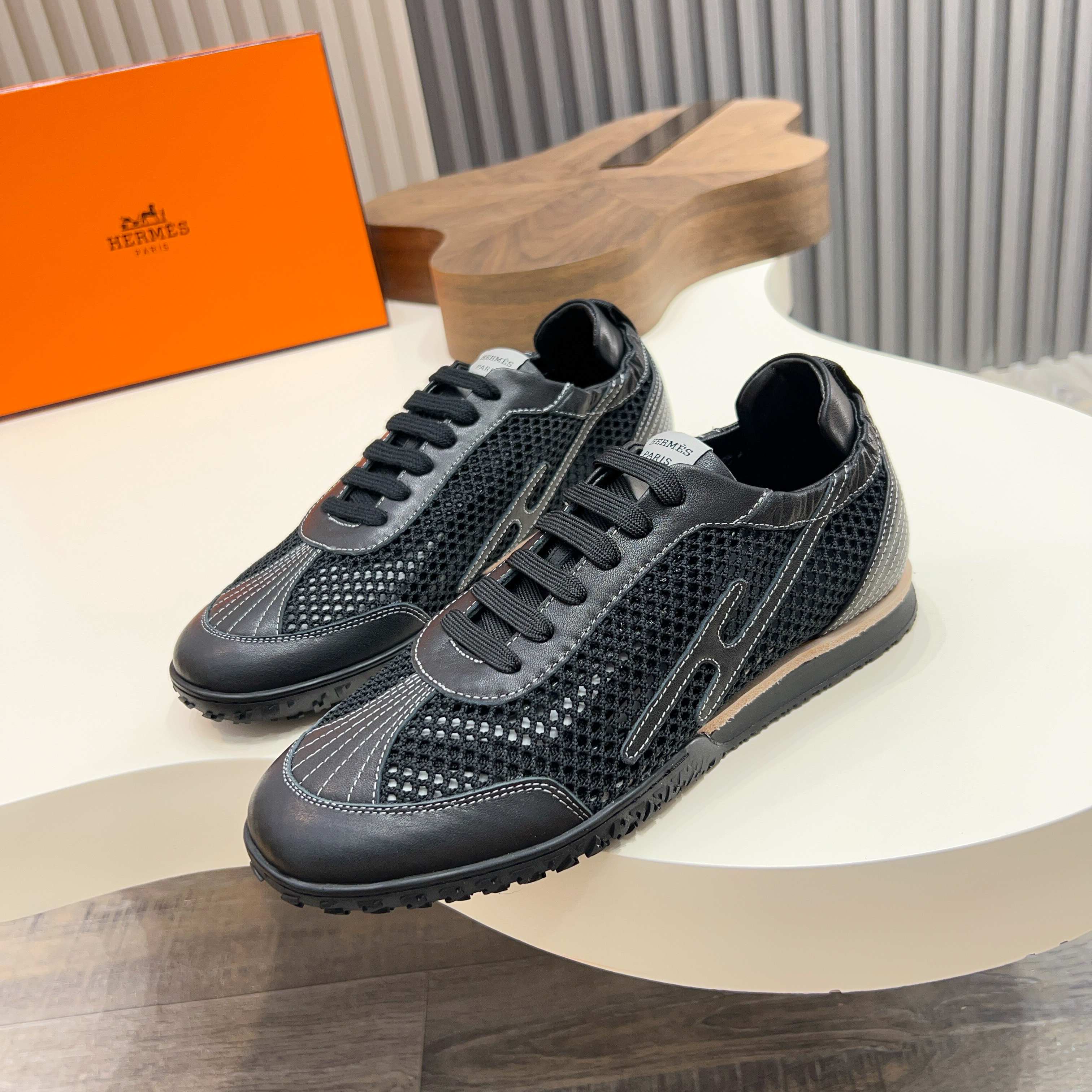 Hermes Men's Black Leather & Mesh Sneakers Designer Lace-Up Shoes 1 Hermes Men's Black Leather & Mesh Sneakers Designer Lace-Up Shoes