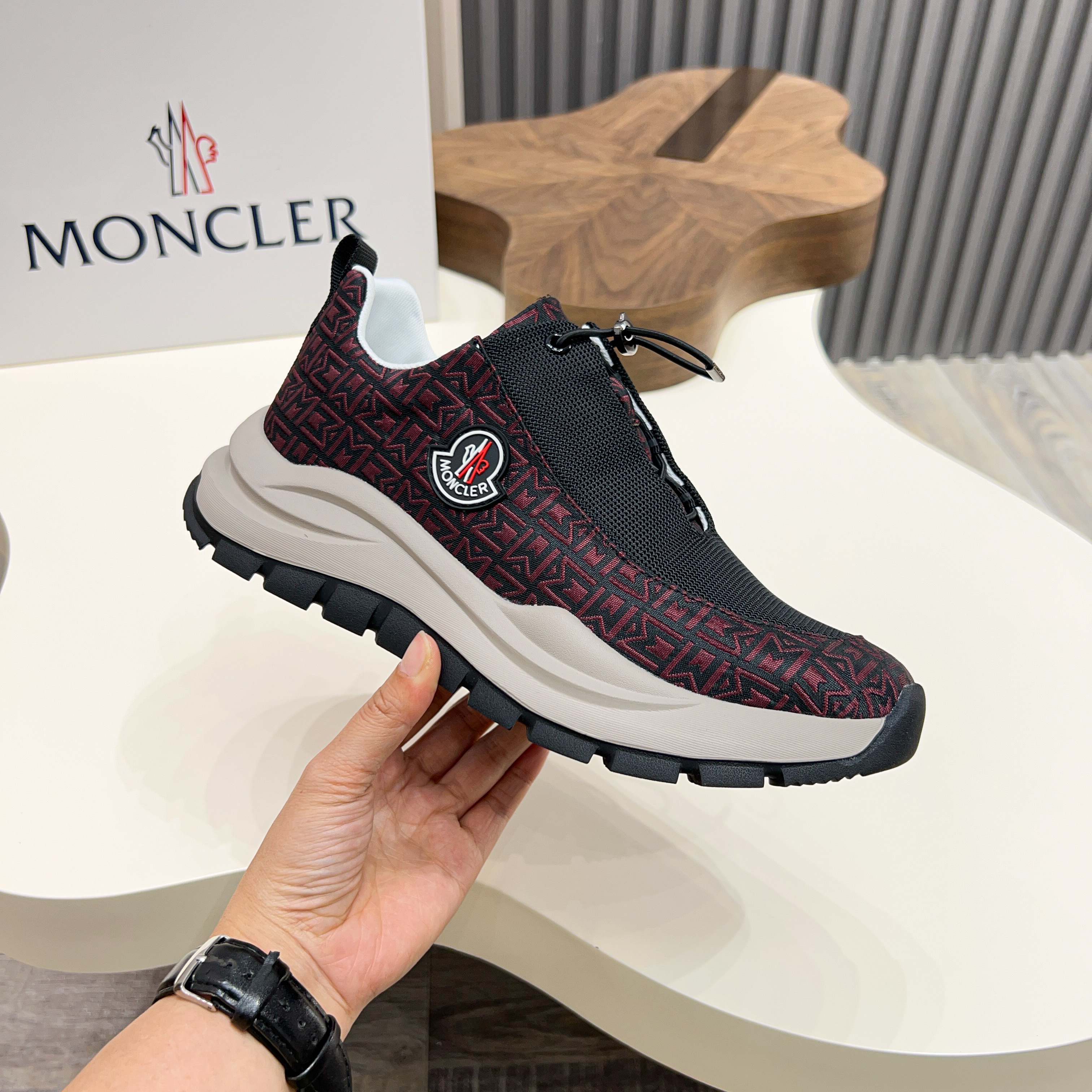 Moncler Men's Lace-Up Casual Sneakers - Comfortable, Slip-Resistant, Trendy 5 a1745101700704 0733