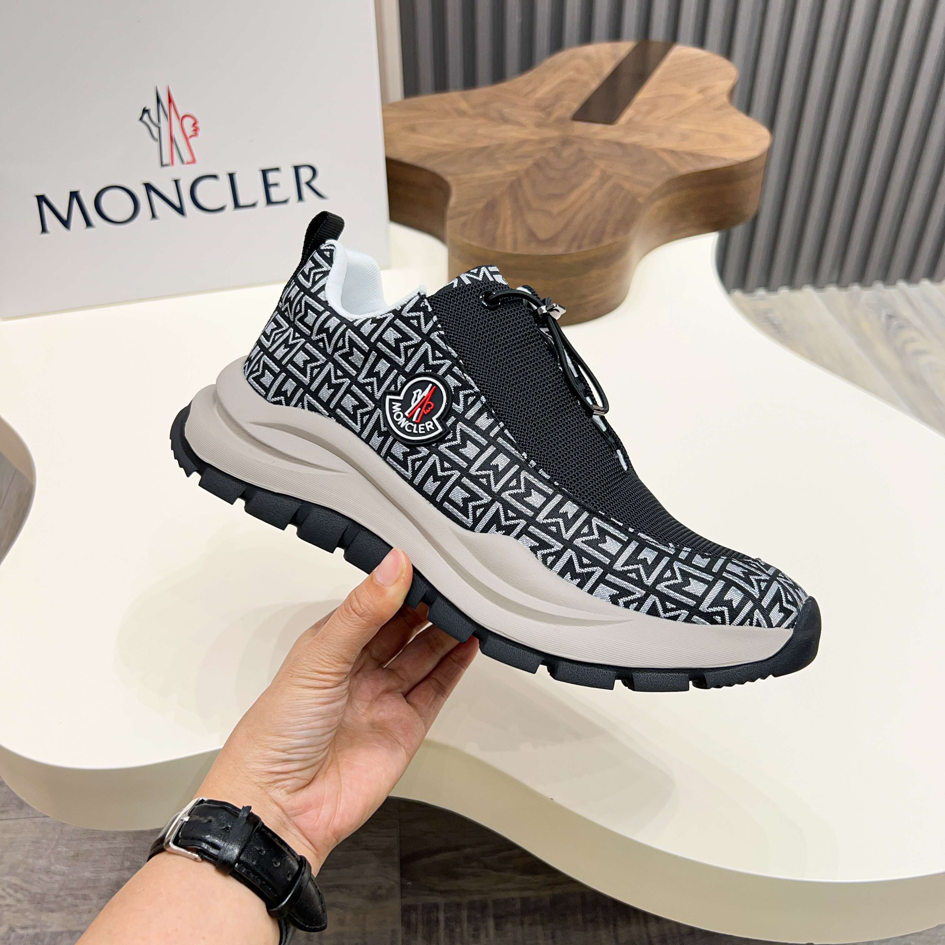 Moncler Men's Lace-Up Casual Sneakers - Comfortable & Stylish Design 5 a1745104638475 1831
