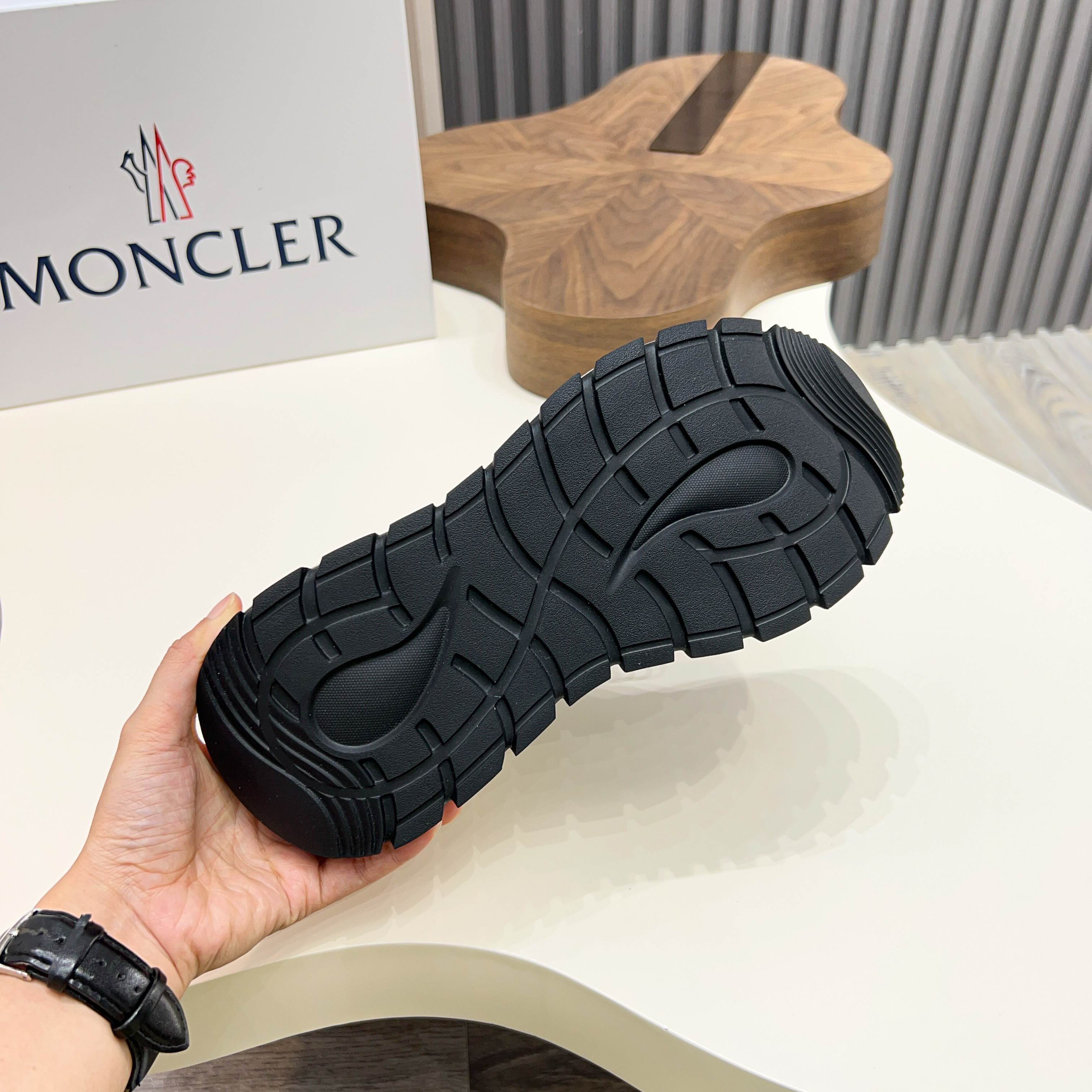 Moncler Men's Lace-Up Casual Sneakers - Comfortable & Stylish, Size 38-44 7 a1745104718691 8072