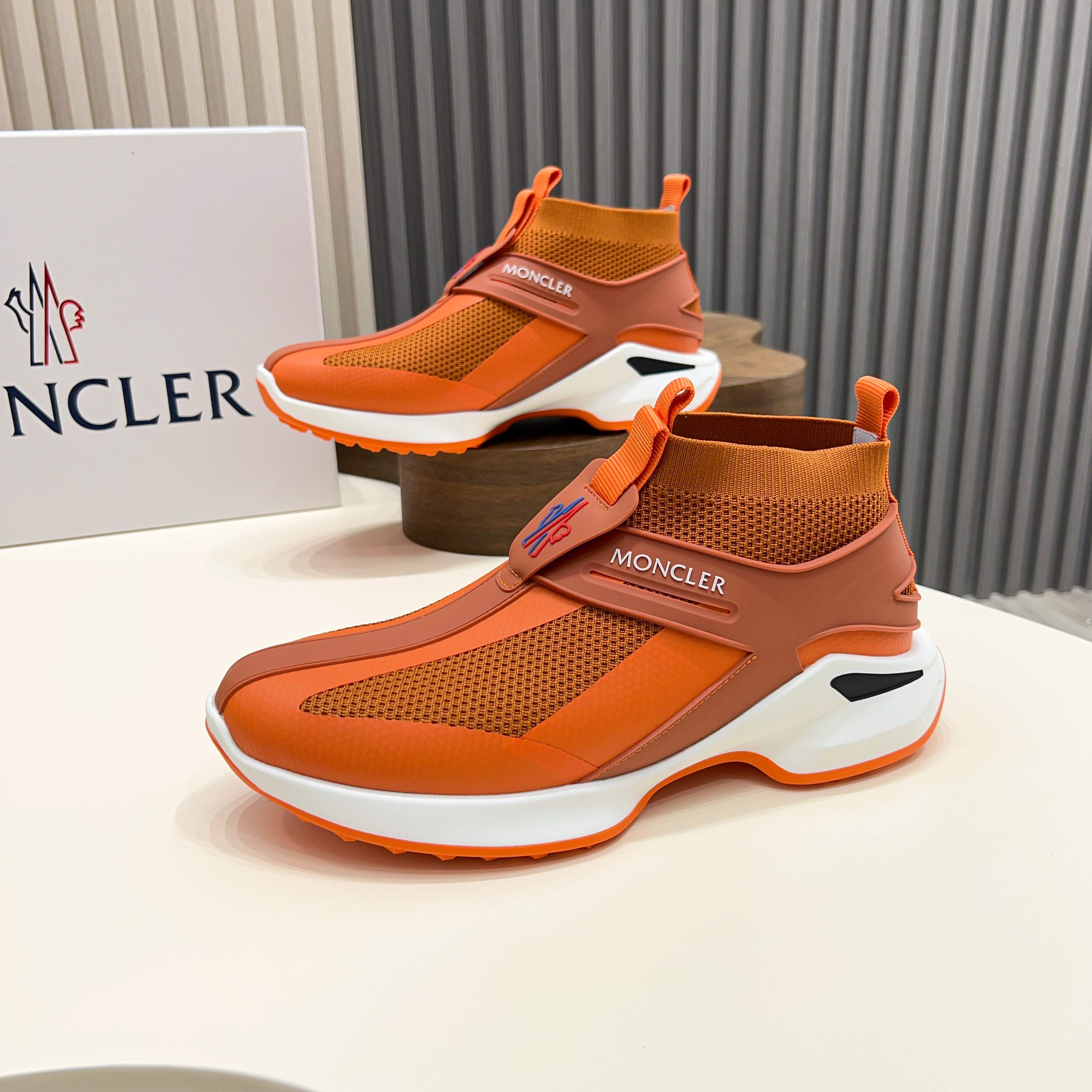 Moncler Men's Lace-Up Casual Sneakers - Comfort, Style, and Innovation 11 a1745123013606 4507