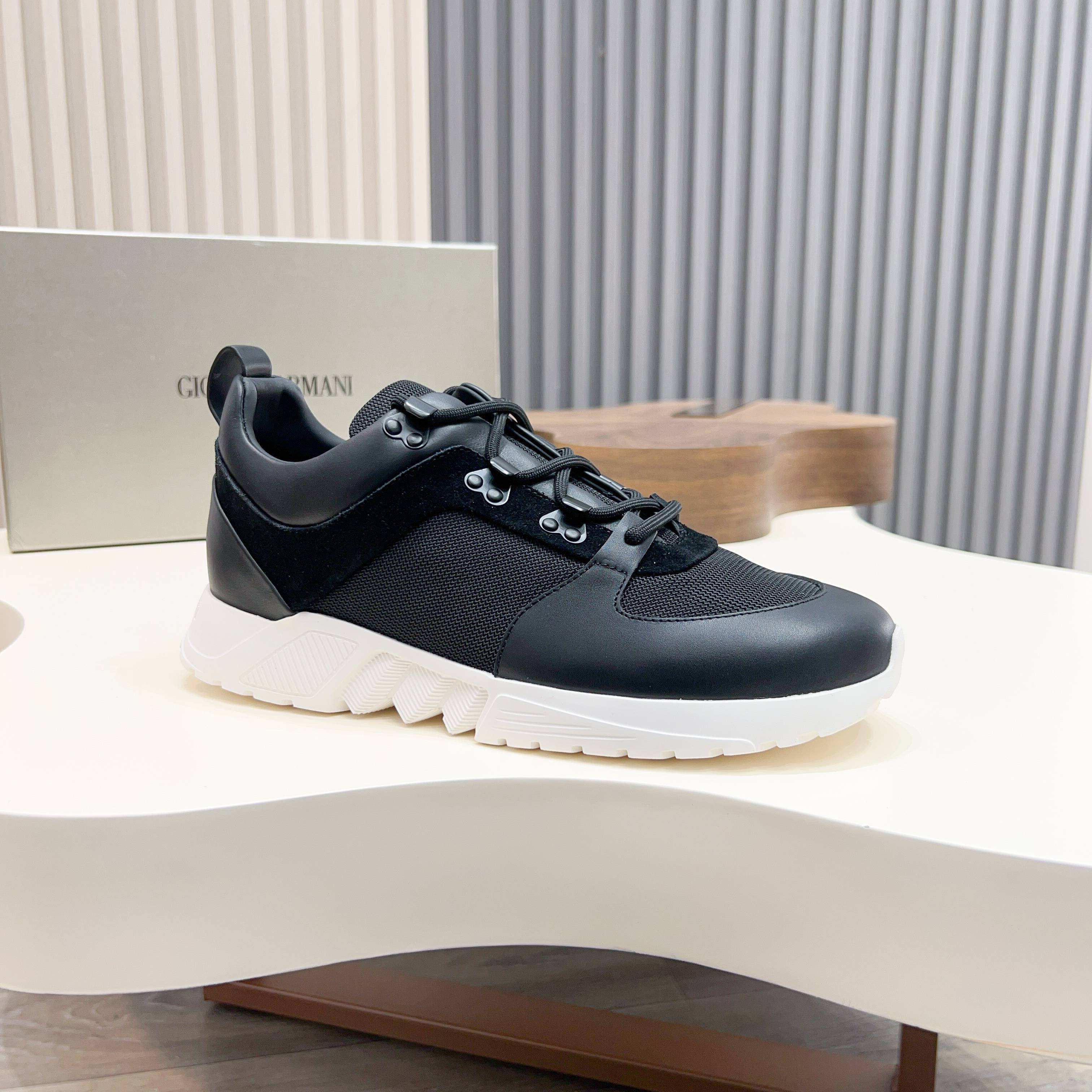 Giorgio Armani Men's Leather Sneakers - Italian Luxury, Comfort Fit 7 a1745154481141 7625