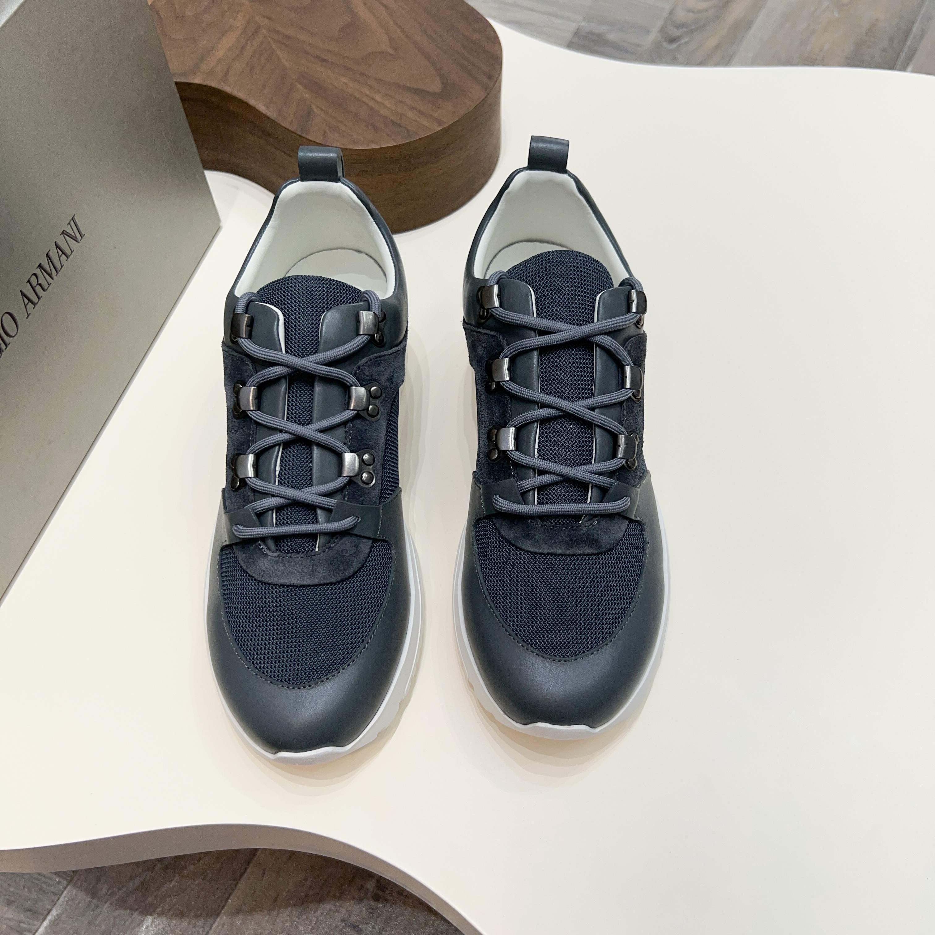 Giorgio Armani Men's Leather And Mesh Sneakers Casual Luxury Shoes 10 a1745154499998 1585