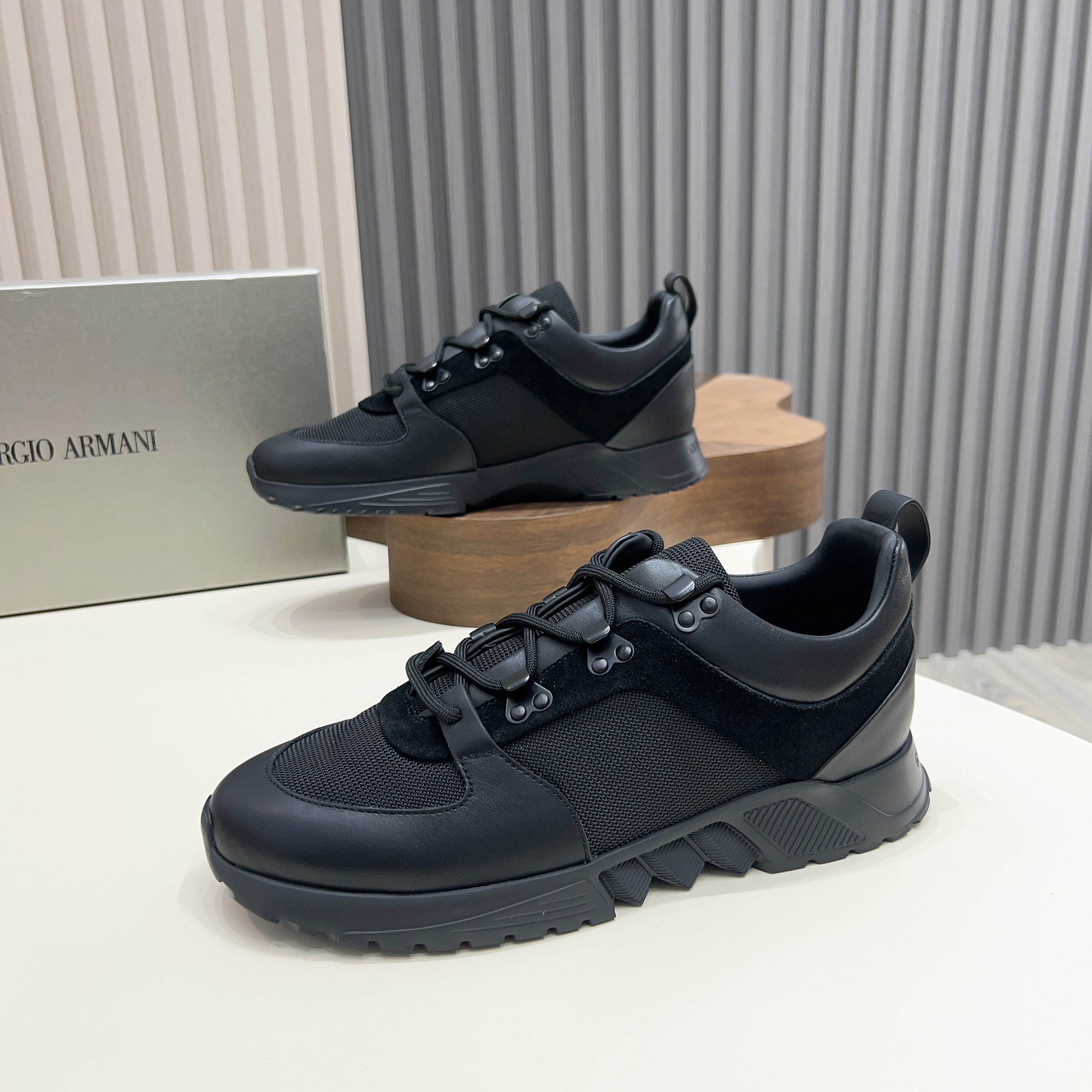 Giorgio Armani Men's Black Leather and Suede Lace-Up Casual Shoes 11 a1745154524806 8132