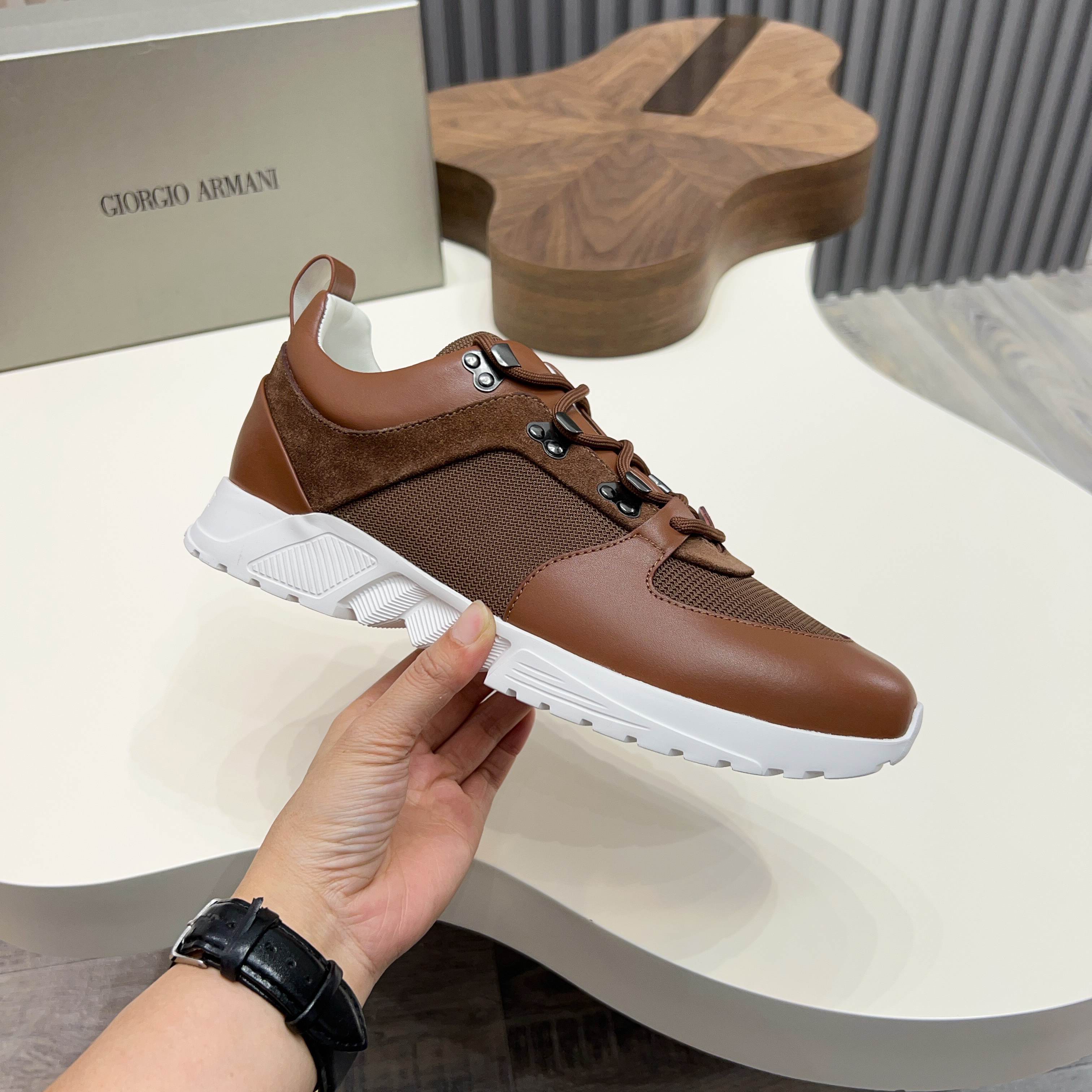 Giorgio Armani Men's Leather Sneakers Classic M-Shape Design 7 a1745154556672 1534