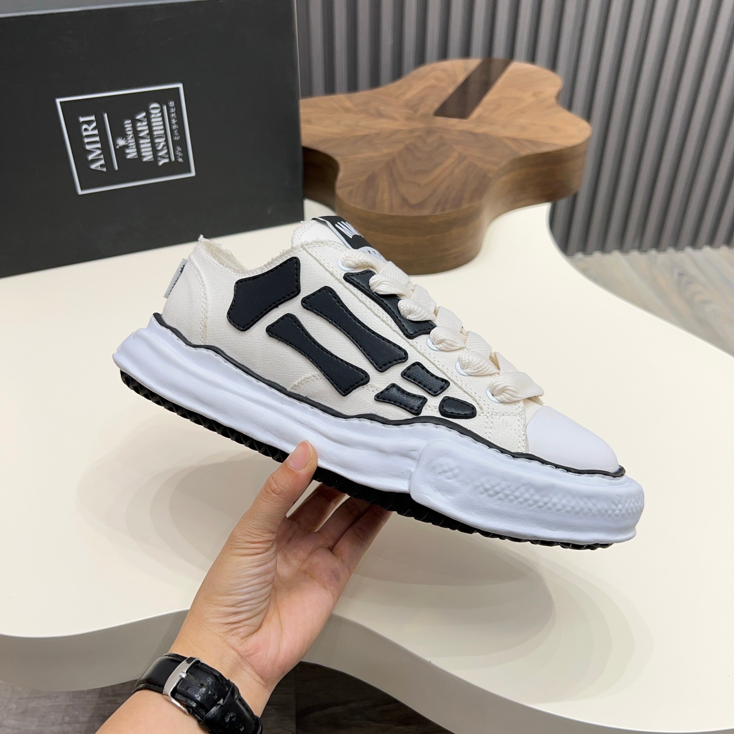 AMIRI Sunset Skate Sneakers: Couples Star Shoes, Casual Skateboard Style 5 a1745154719532 8853