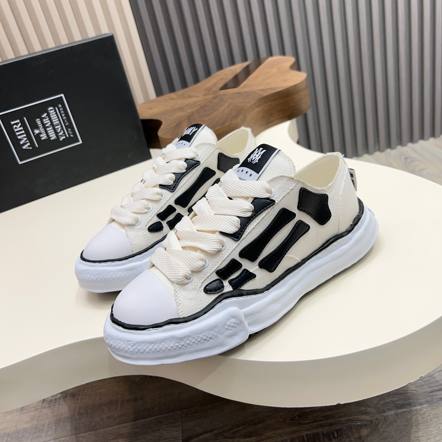 AMIRI Sunset Skate Sneakers: Couples Star Shoes, Casual Skateboard Style 2 a1745154719752 4268