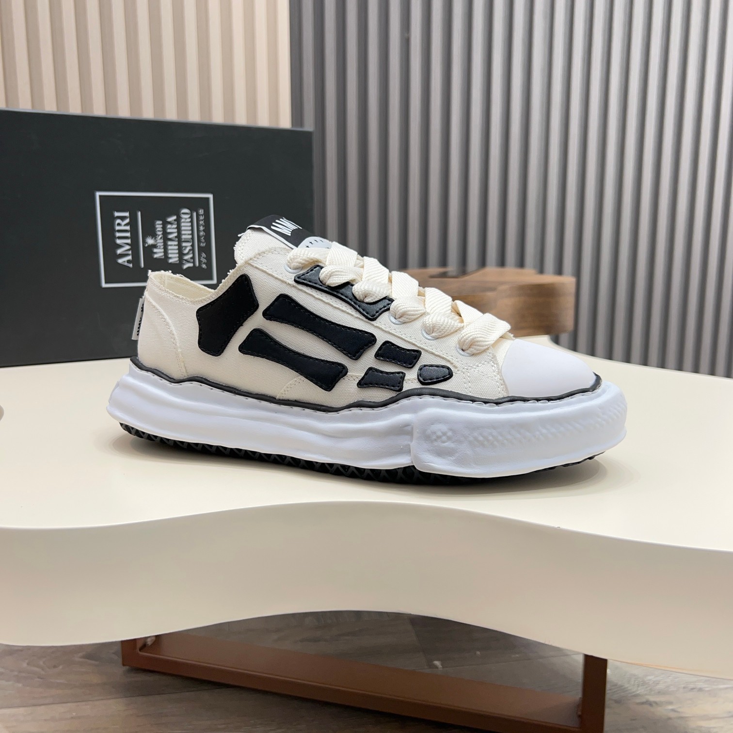 AMIRI Sunset Skate Sneakers: Couples Star Shoes, Casual Skateboard Style 7 a1745154720999 8378